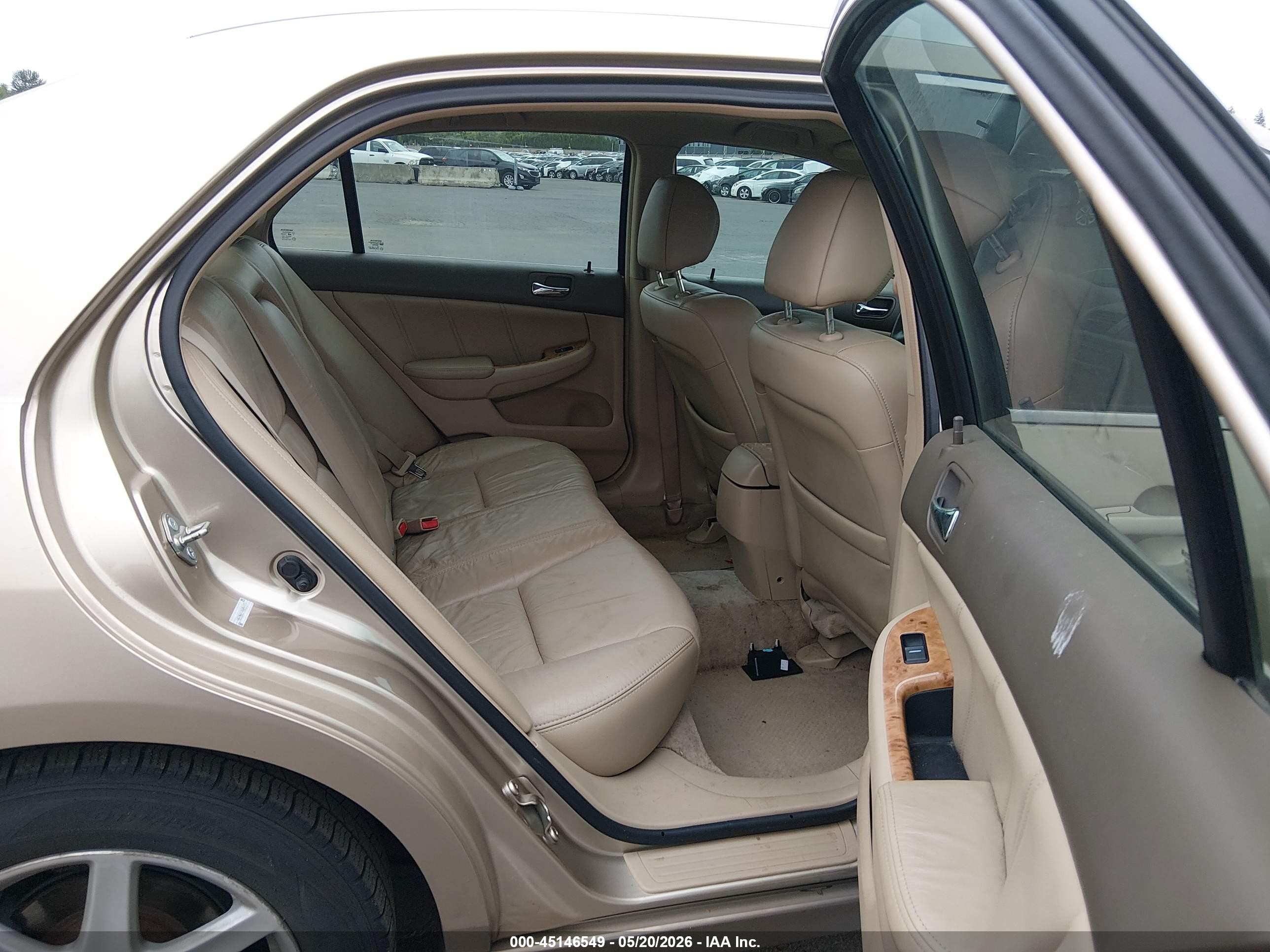 2004 Honda Accord 3.0 Ex Champagne vin: 1HGCM66574A051777
