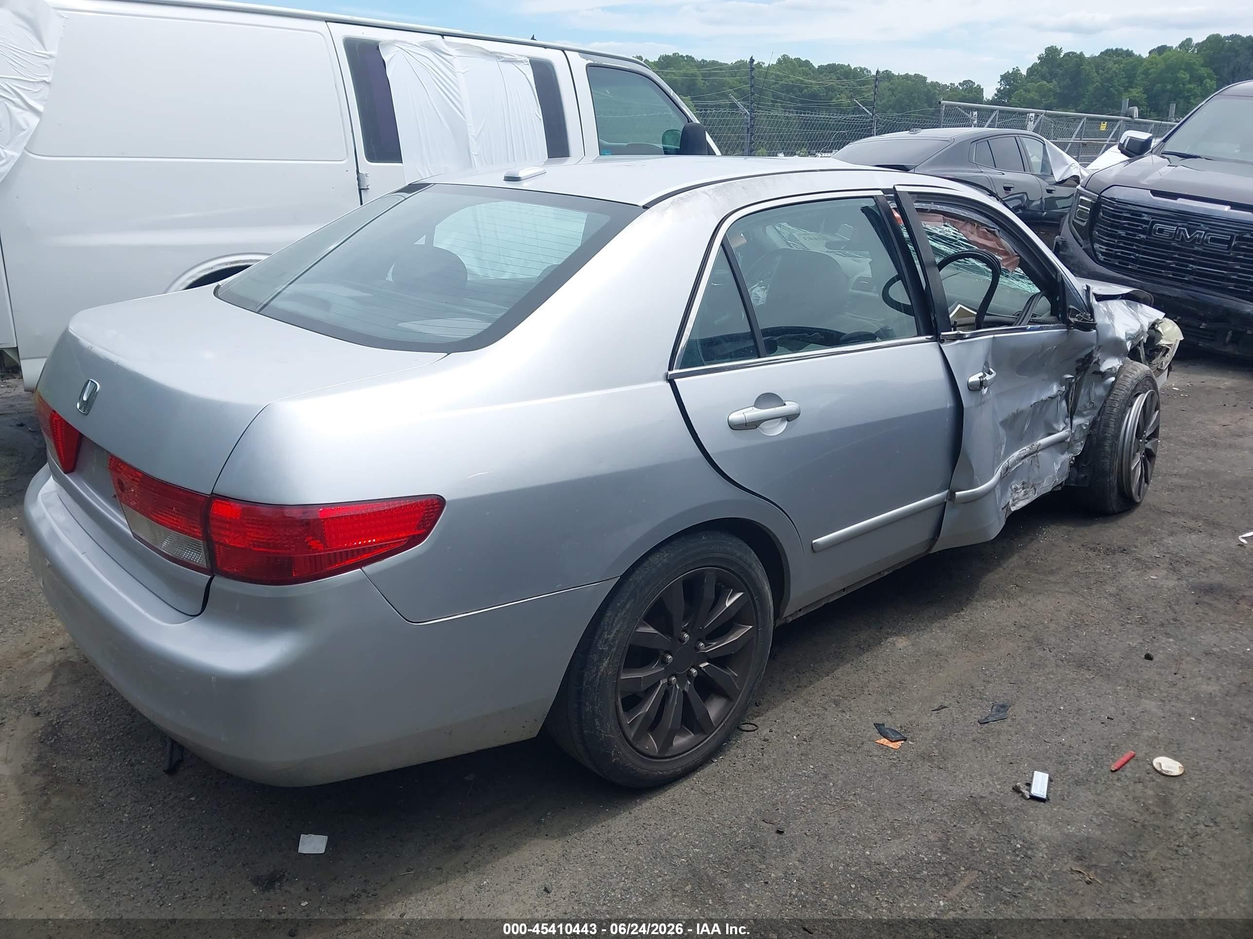2005 Honda Accord 3.0 Ex Silver vin: 1HGCM66575A033135