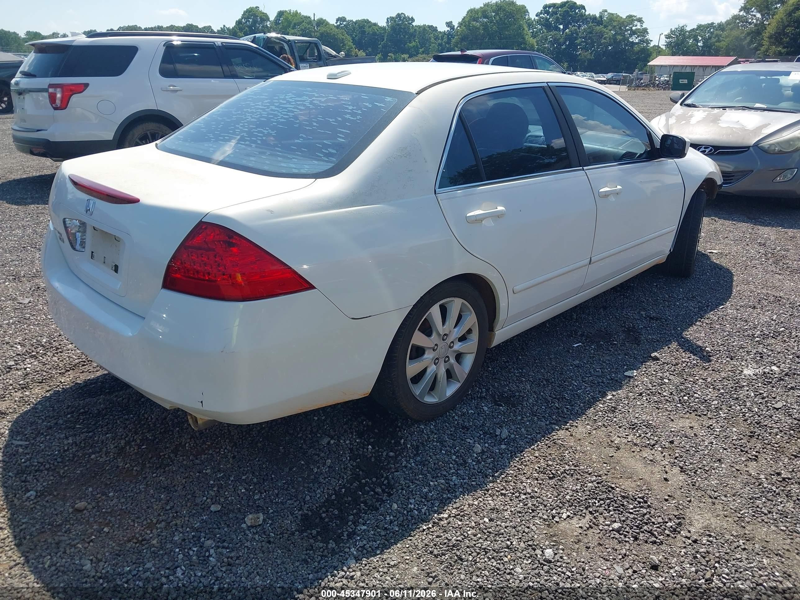 2006 Honda Accord 3.0 Ex White vin: 1HGCM66576A073846