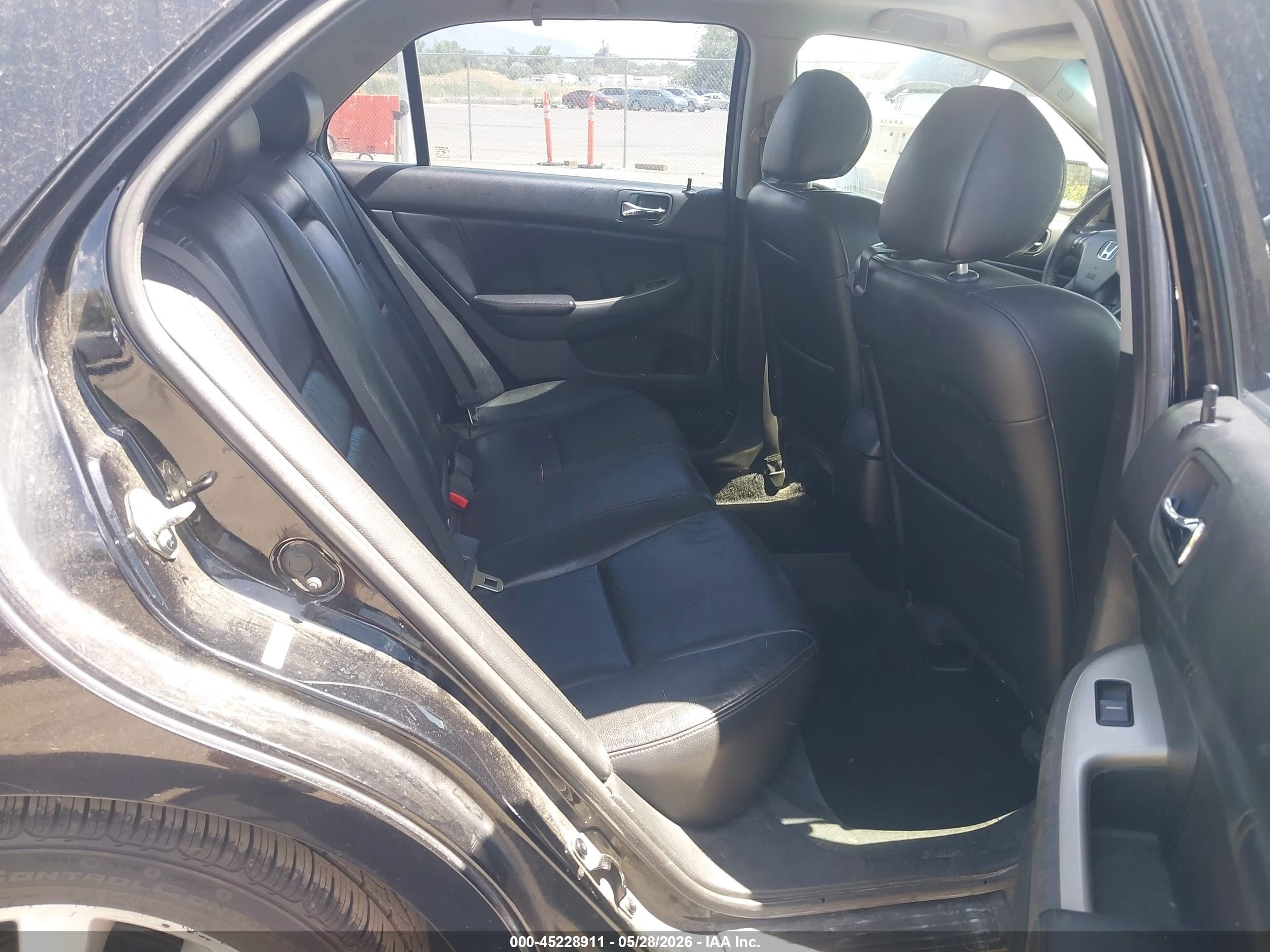 2007 Honda Accord 3.0 Ex Black vin: 1HGCM66577A056112