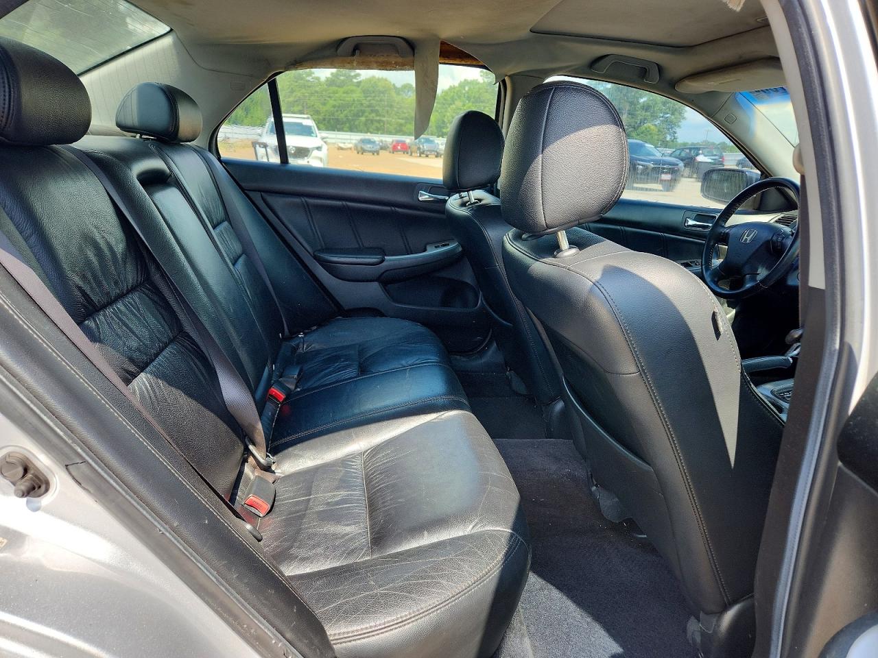 2007 Honda Accord Silver vin: 1HGCM66577A078773