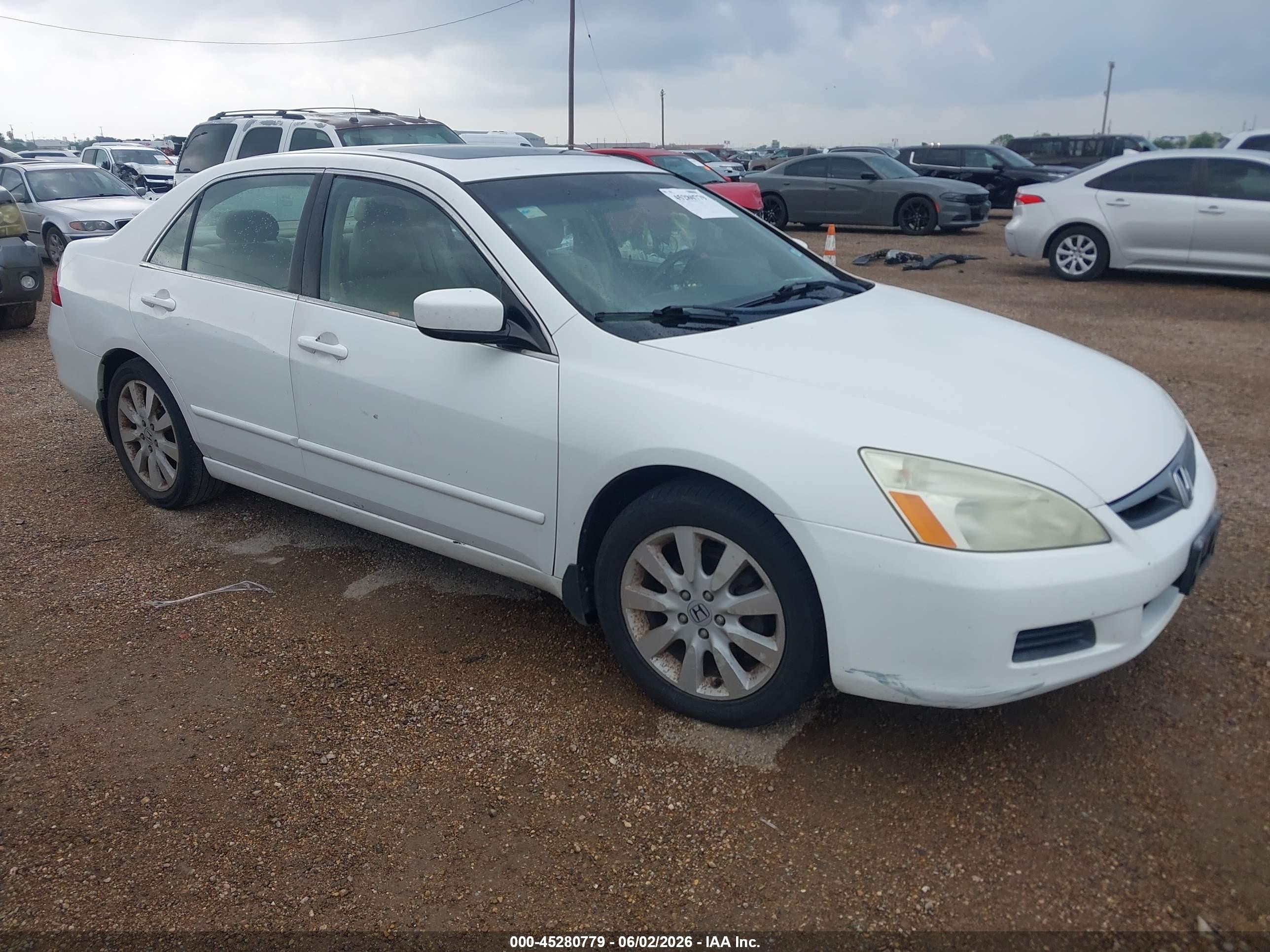 2007 Honda Accord 3.0 Ex White vin: 1HGCM66577A101677