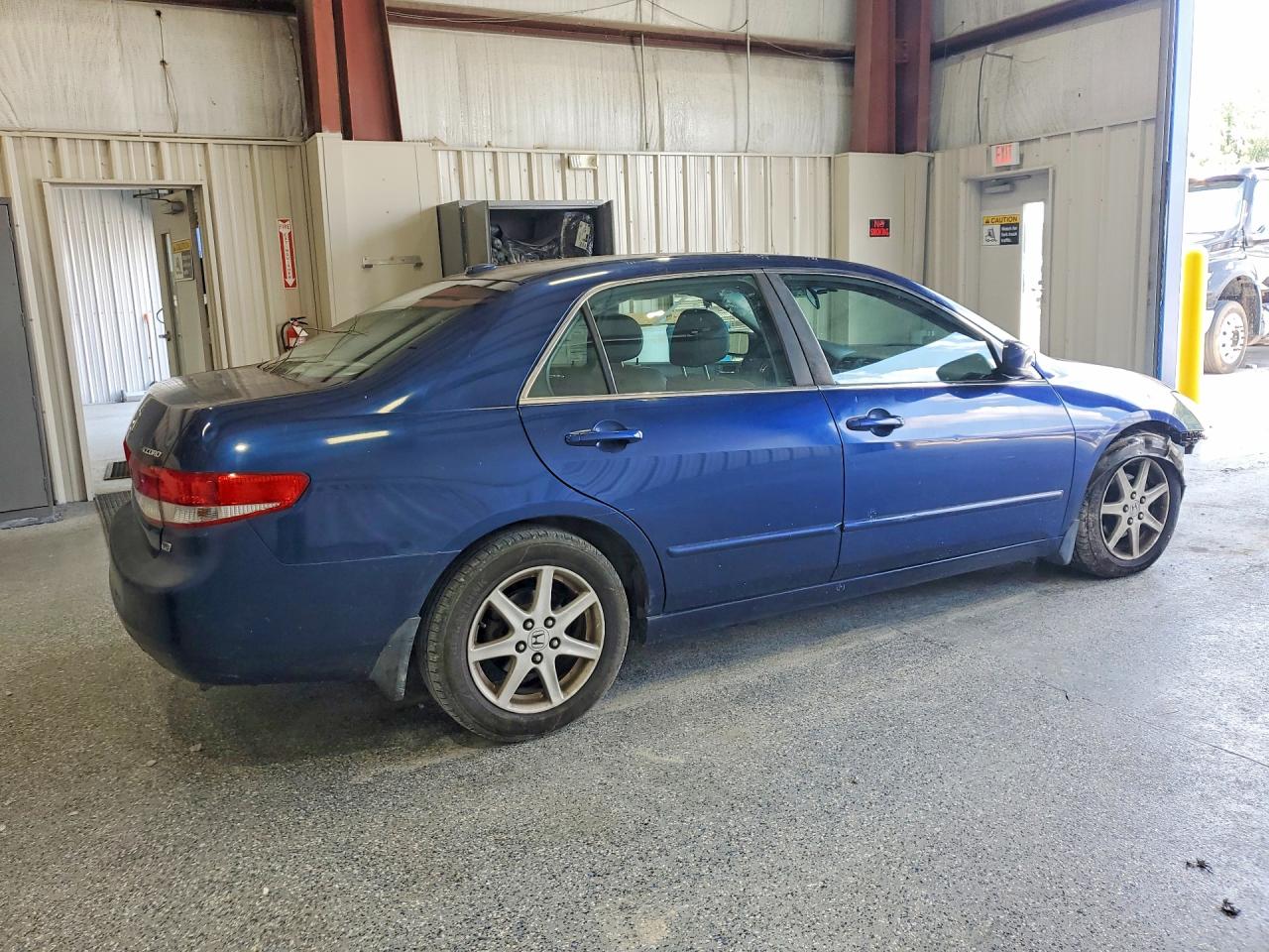 2004 Honda Accord Ex Blue vin: 1HGCM66584A010591