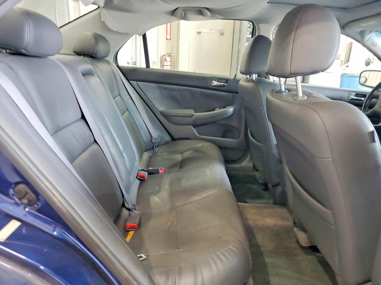 2004 Honda Accord Ex Blue vin: 1HGCM66584A010591
