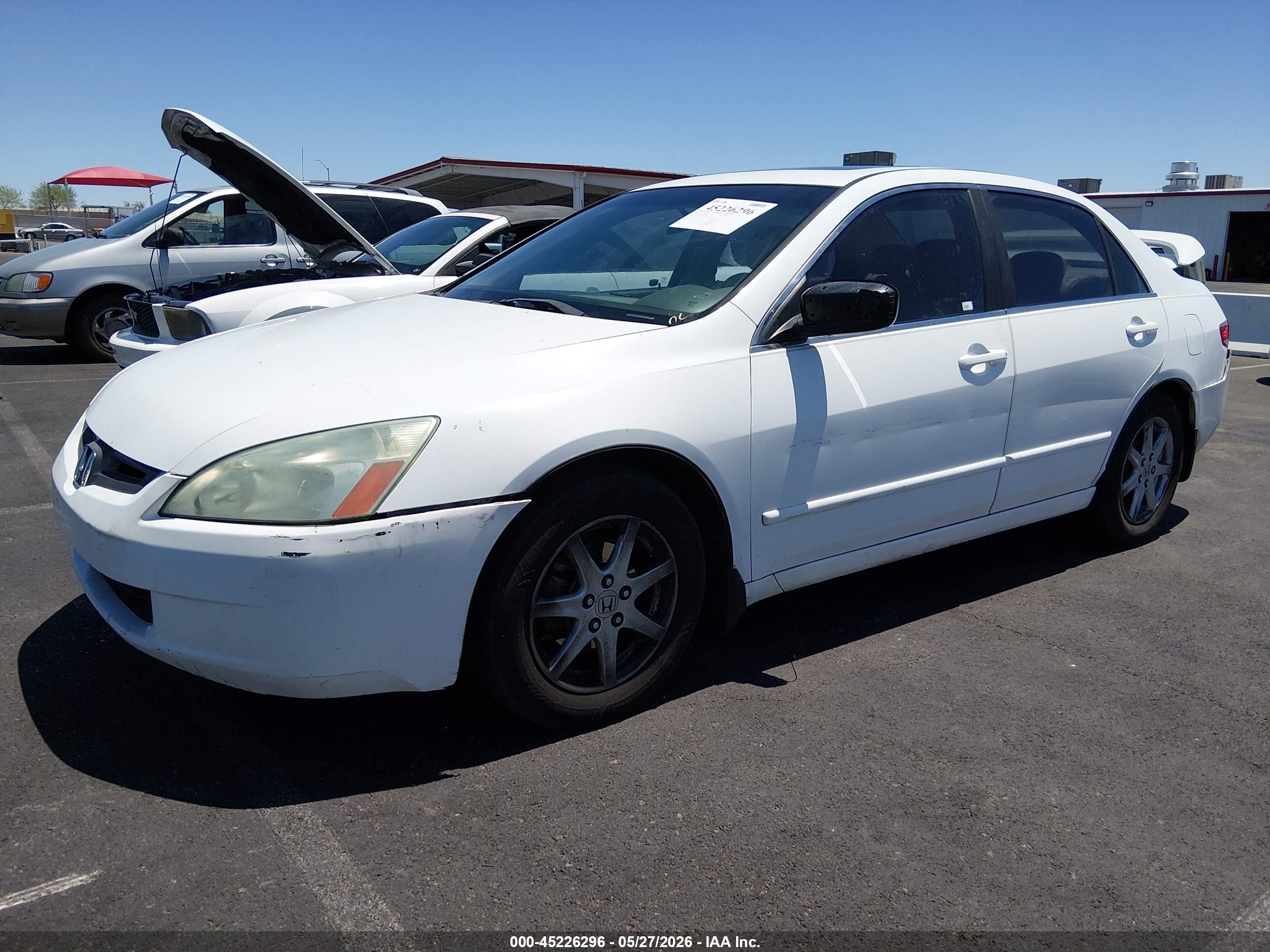 2004 Honda Accord 3.0 Ex White vin: 1HGCM66584A018531