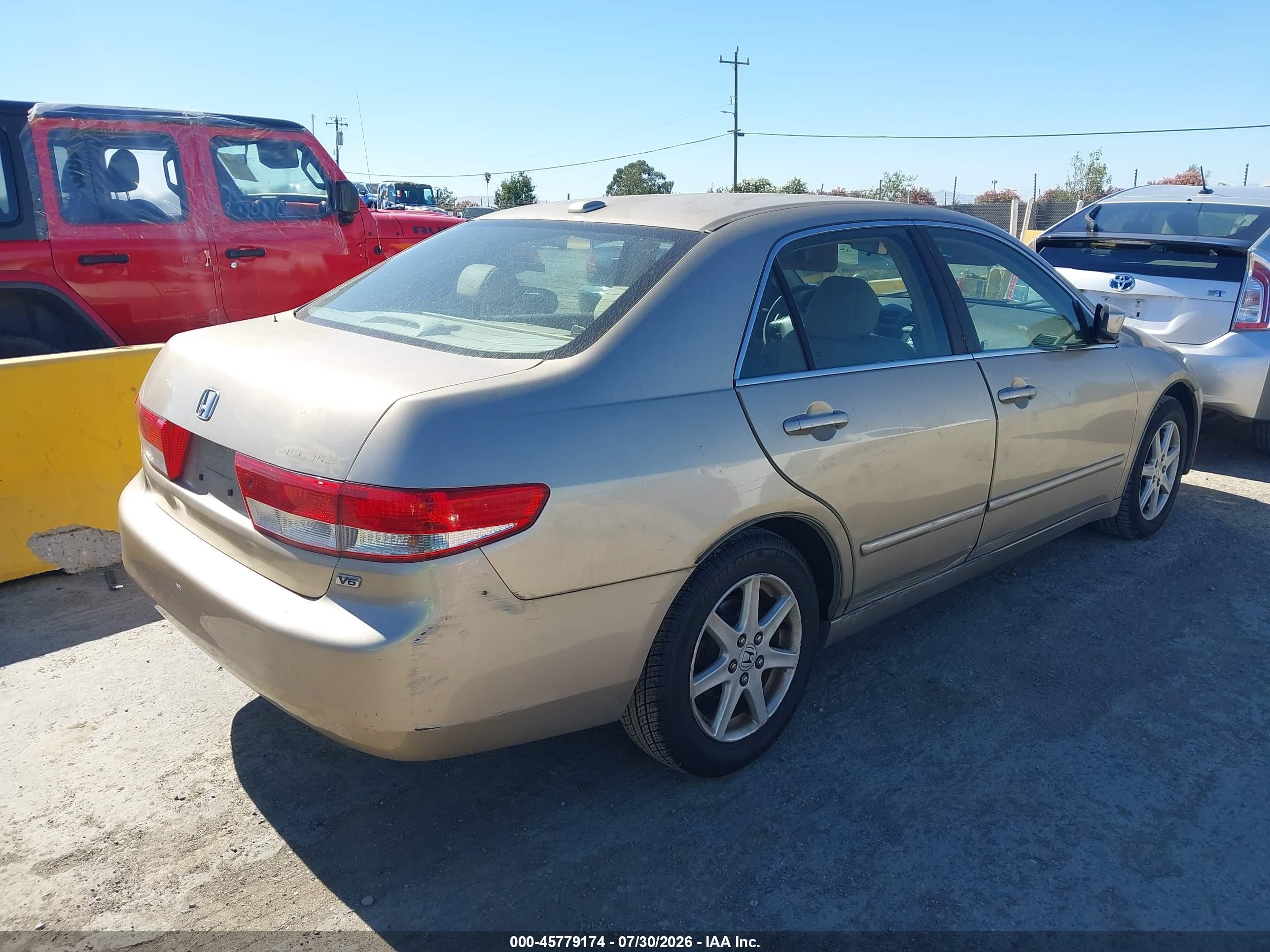 2004 Honda Accord 3.0 Ex Золотой vin: 1HGCM66584A030825