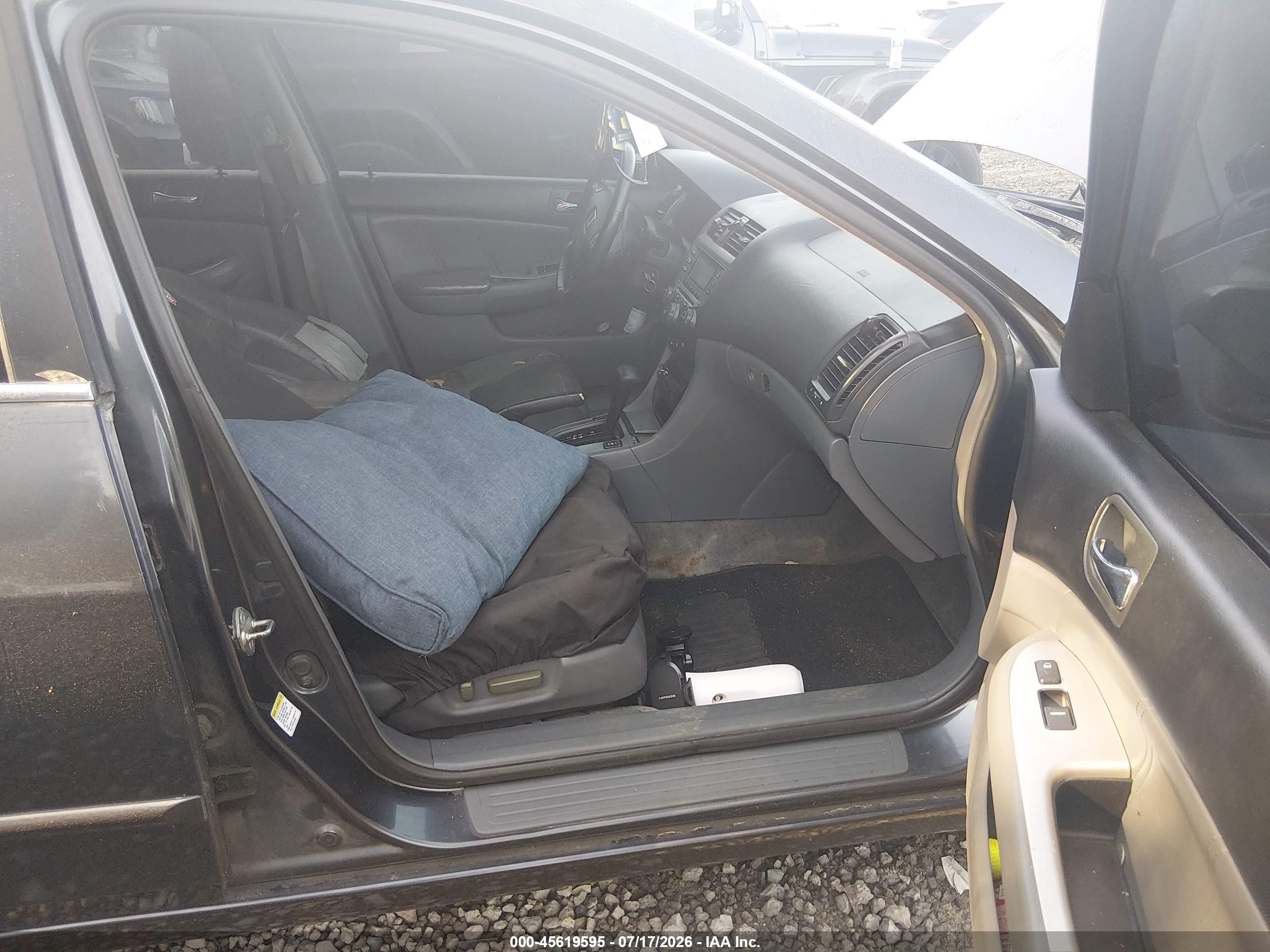 2004 Honda Accord 3.0 Ex Серый vin: 1HGCM66584A052923