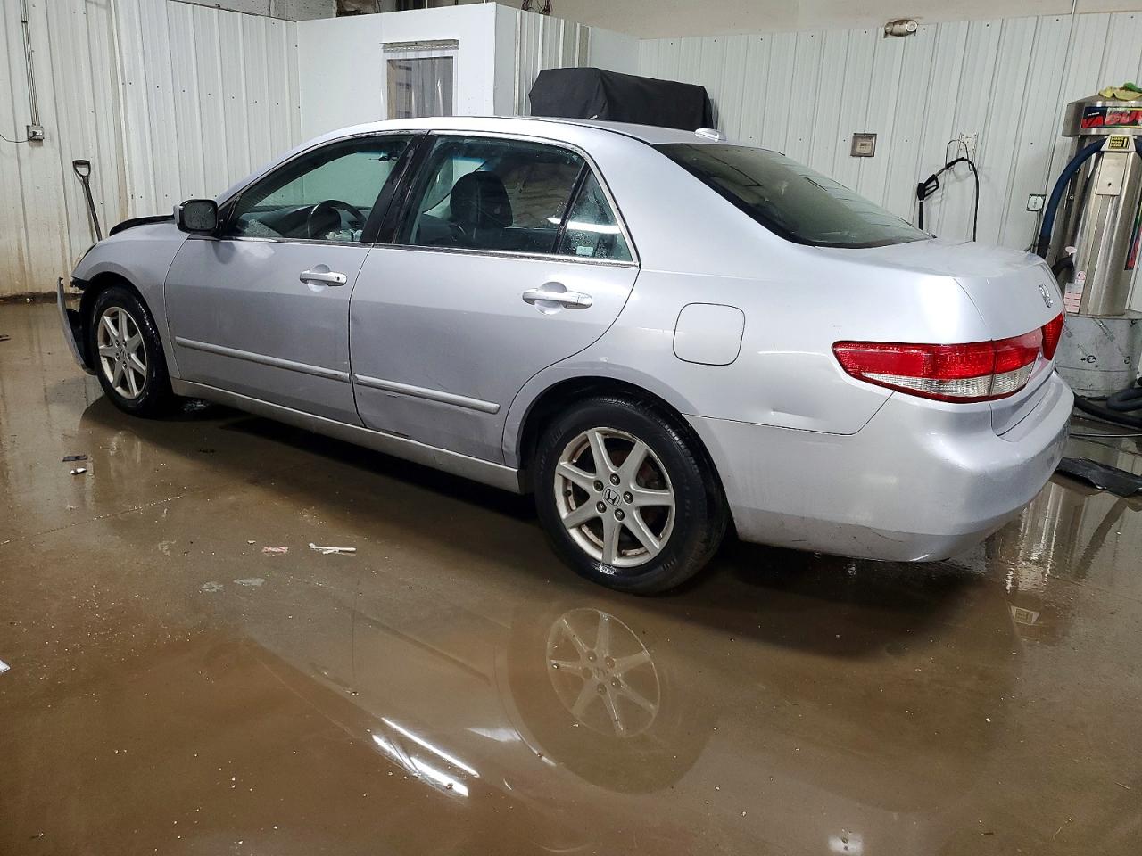 2004 Honda Accord Ex Silver vin: 1HGCM66584A076851