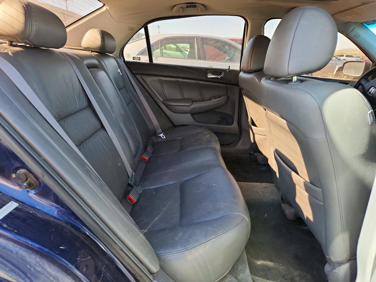 2004 Honda Accord Ex Blue vin: 1HGCM66584A089020