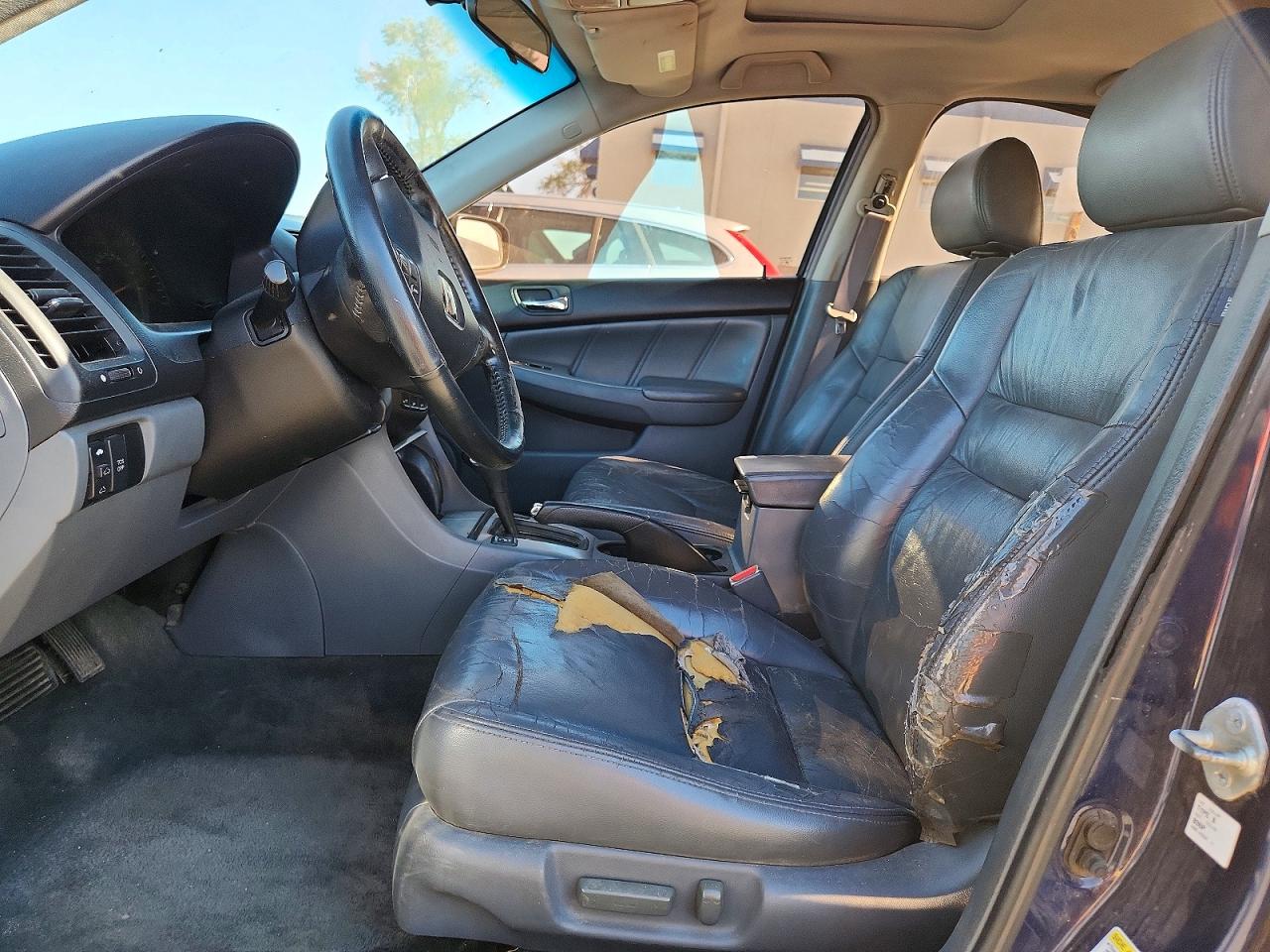 2004 Honda Accord Ex Blue vin: 1HGCM66584A089020