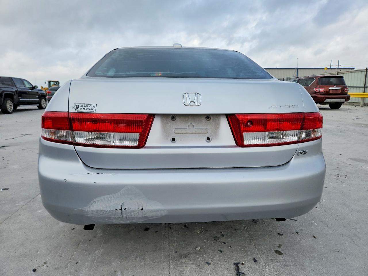 2004 Honda Accord Ex Silver vin: 1HGCM66584A097781