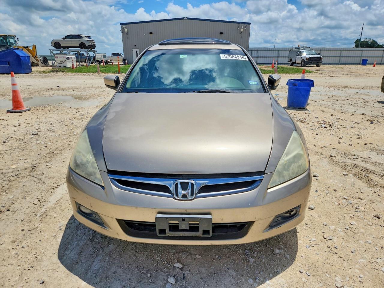 2006 Honda Accord Gold vin: 1HGCM66586A003403