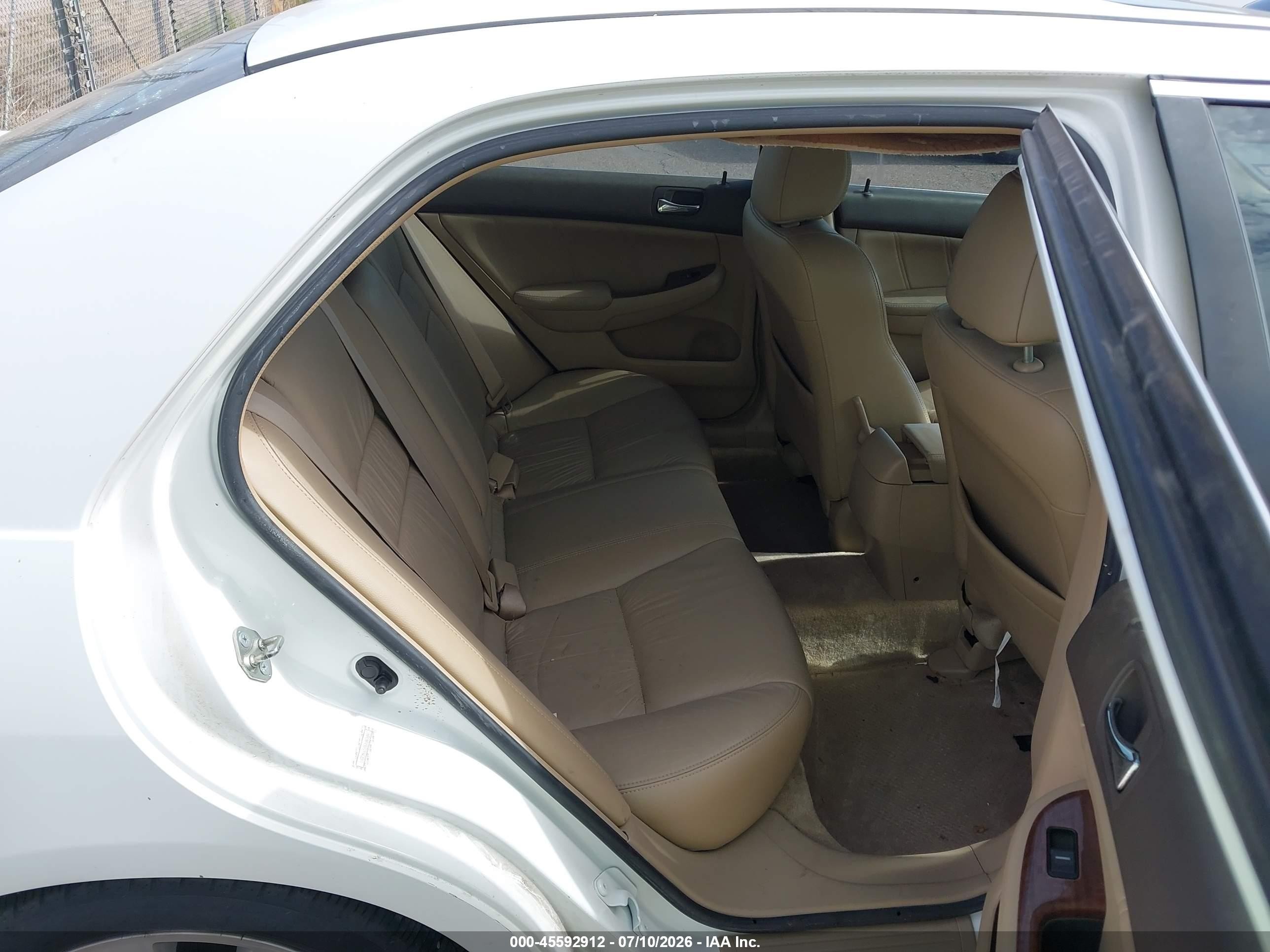 2006 Honda Accord 3.0 Ex White vin: 1HGCM66586A047093