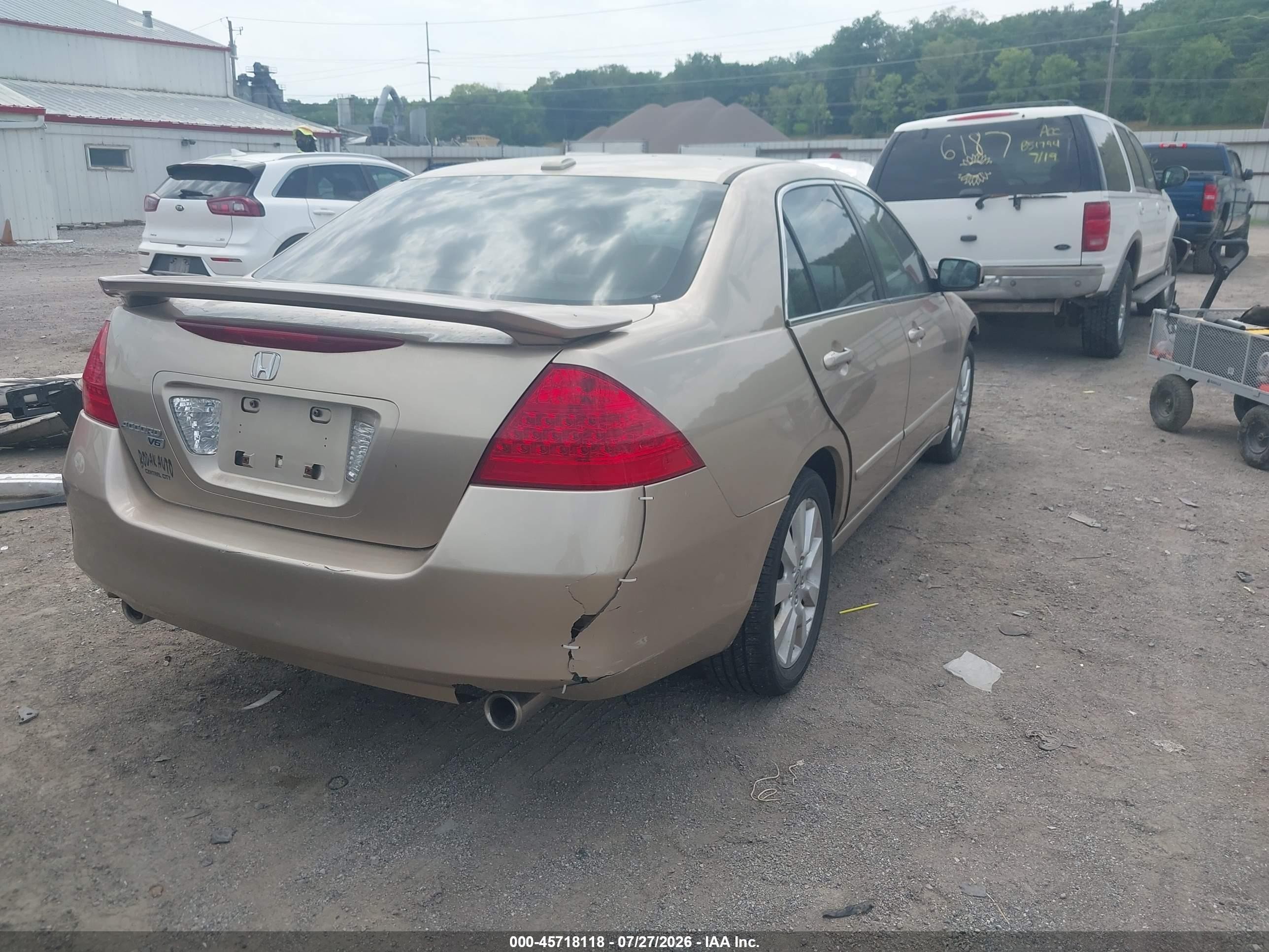 2007 Honda Accord 3.0 Ex Золотой vin: 1HGCM66587A046530