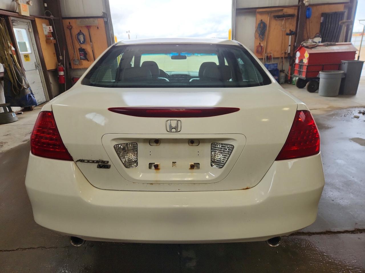 2007 Honda Accord Ex White vin: 1HGCM66587A802437