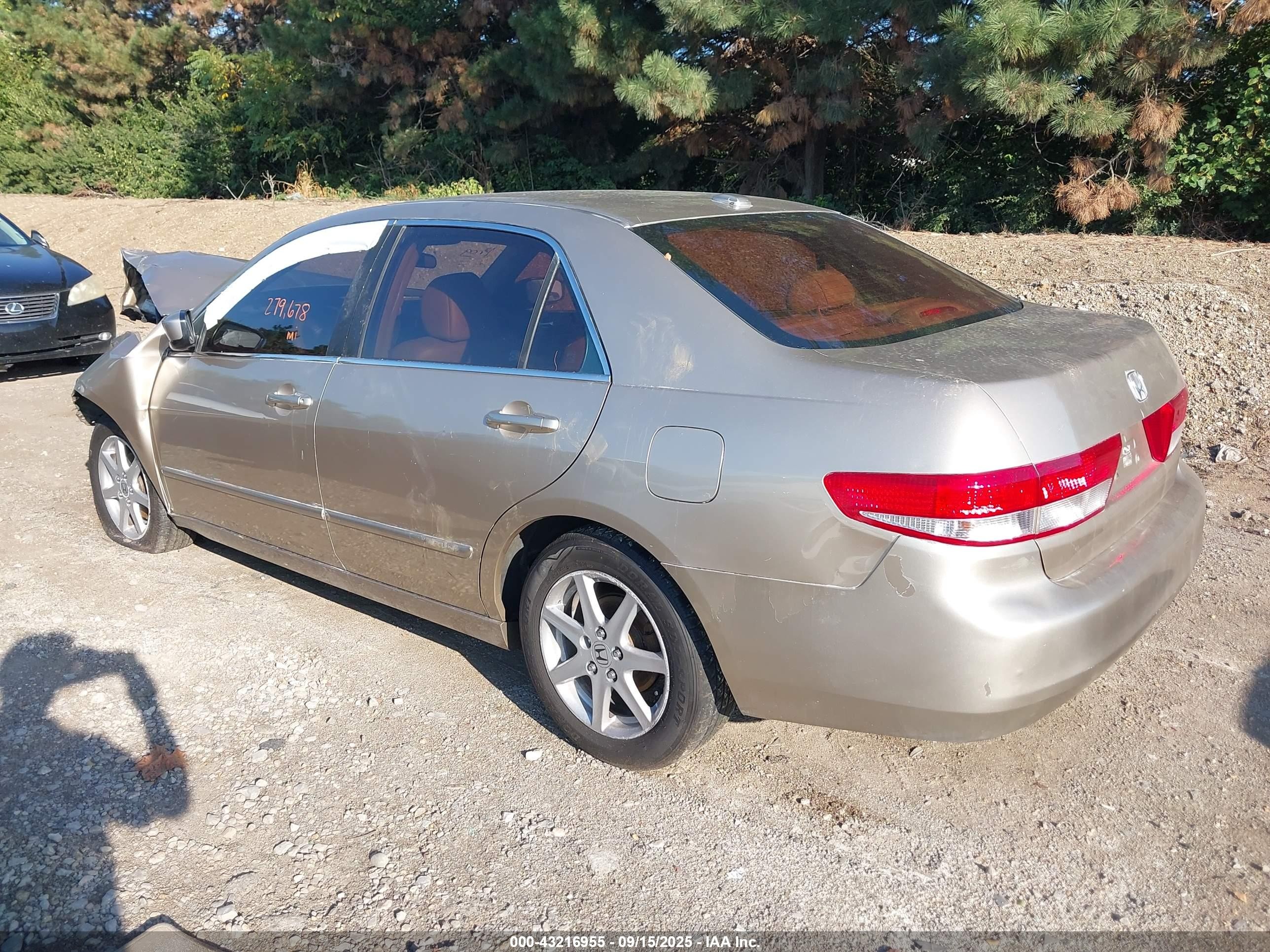 2004 Honda Accord 3.0 Ex Gold vin: 1HGCM66594A004637