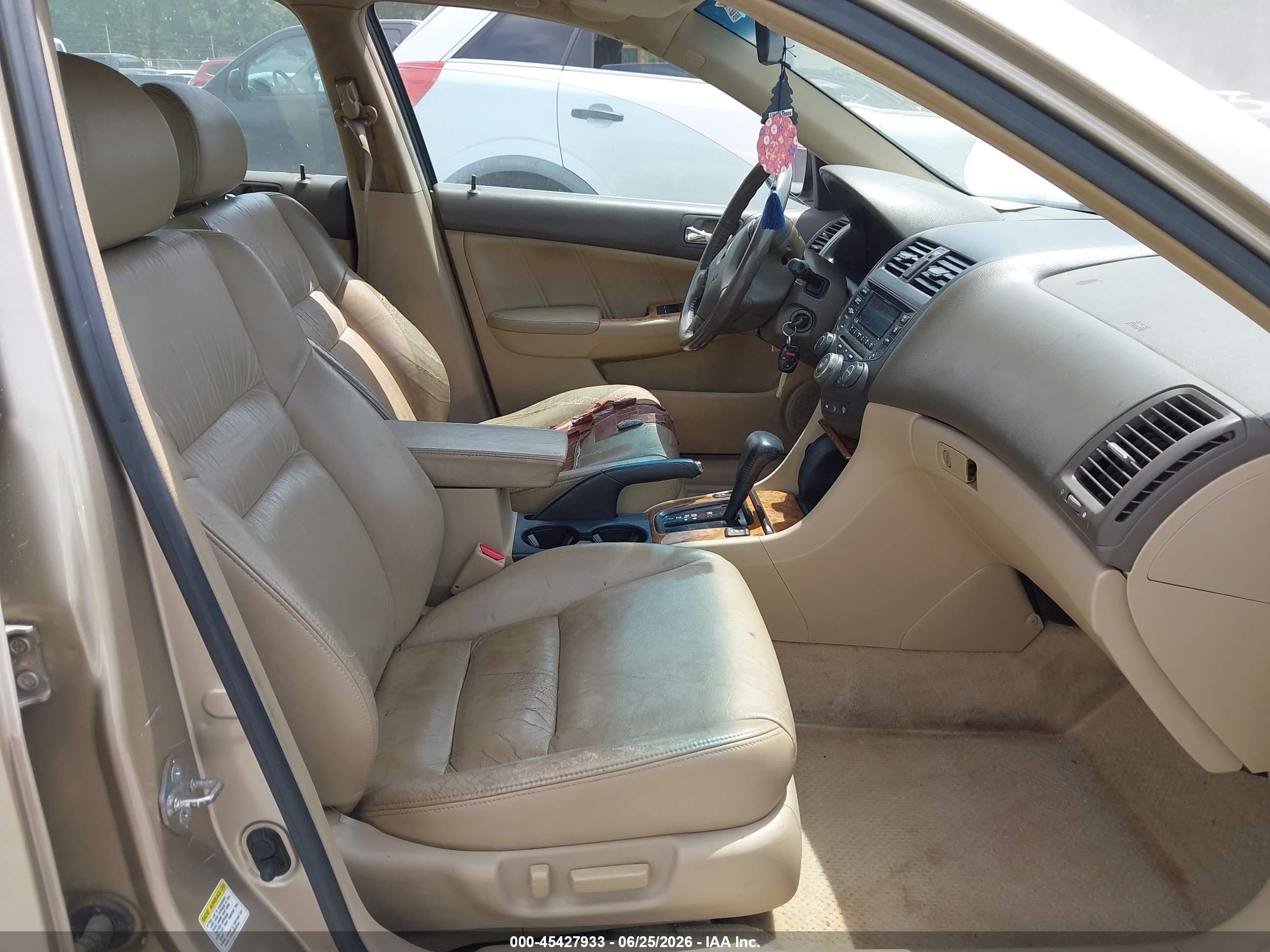 2004 Honda Accord 3.0 Ex Gold vin: 1HGCM66594A059895