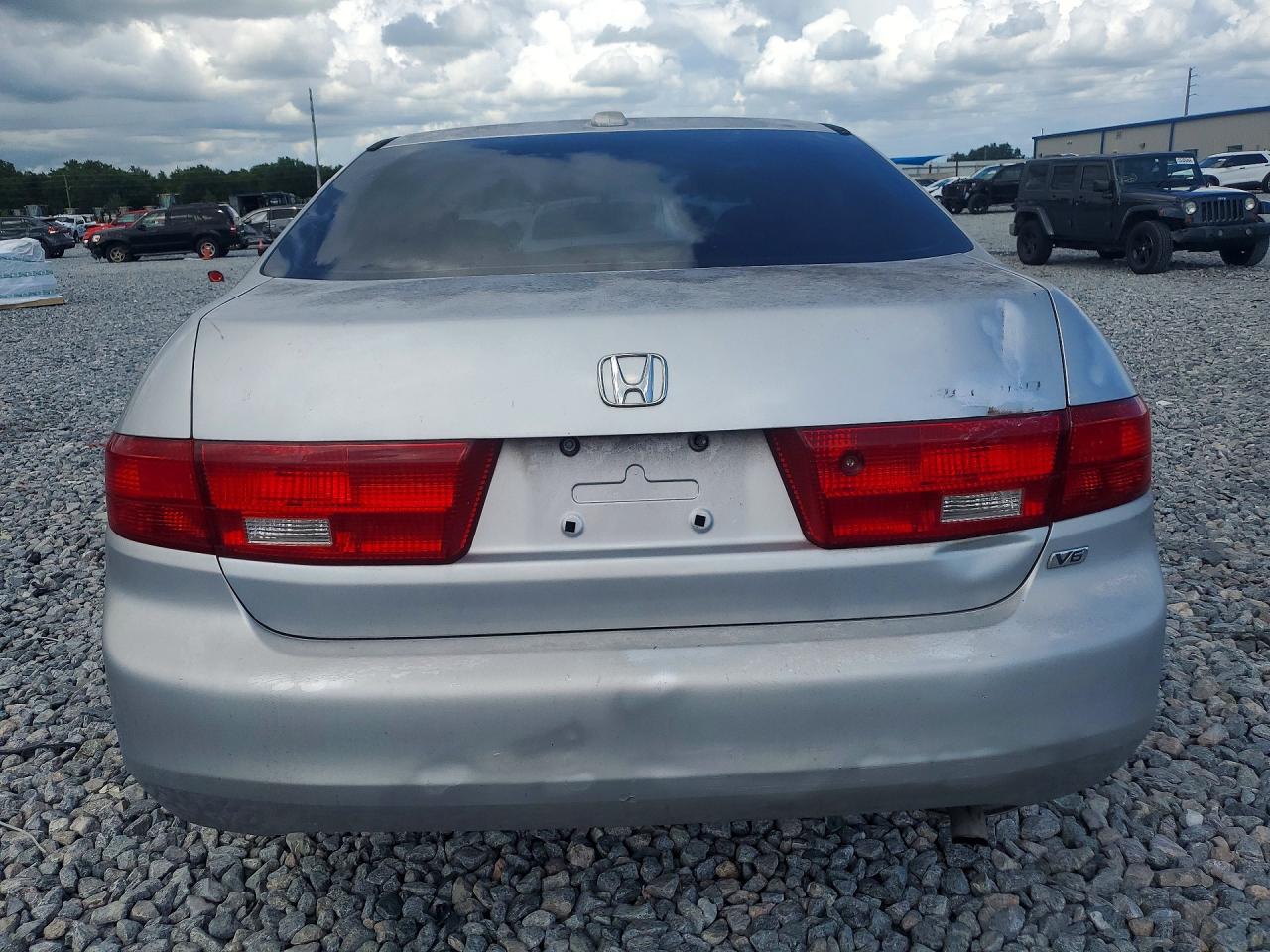 2005 Honda Accord Ex Silver vin: 1HGCM66595A052401