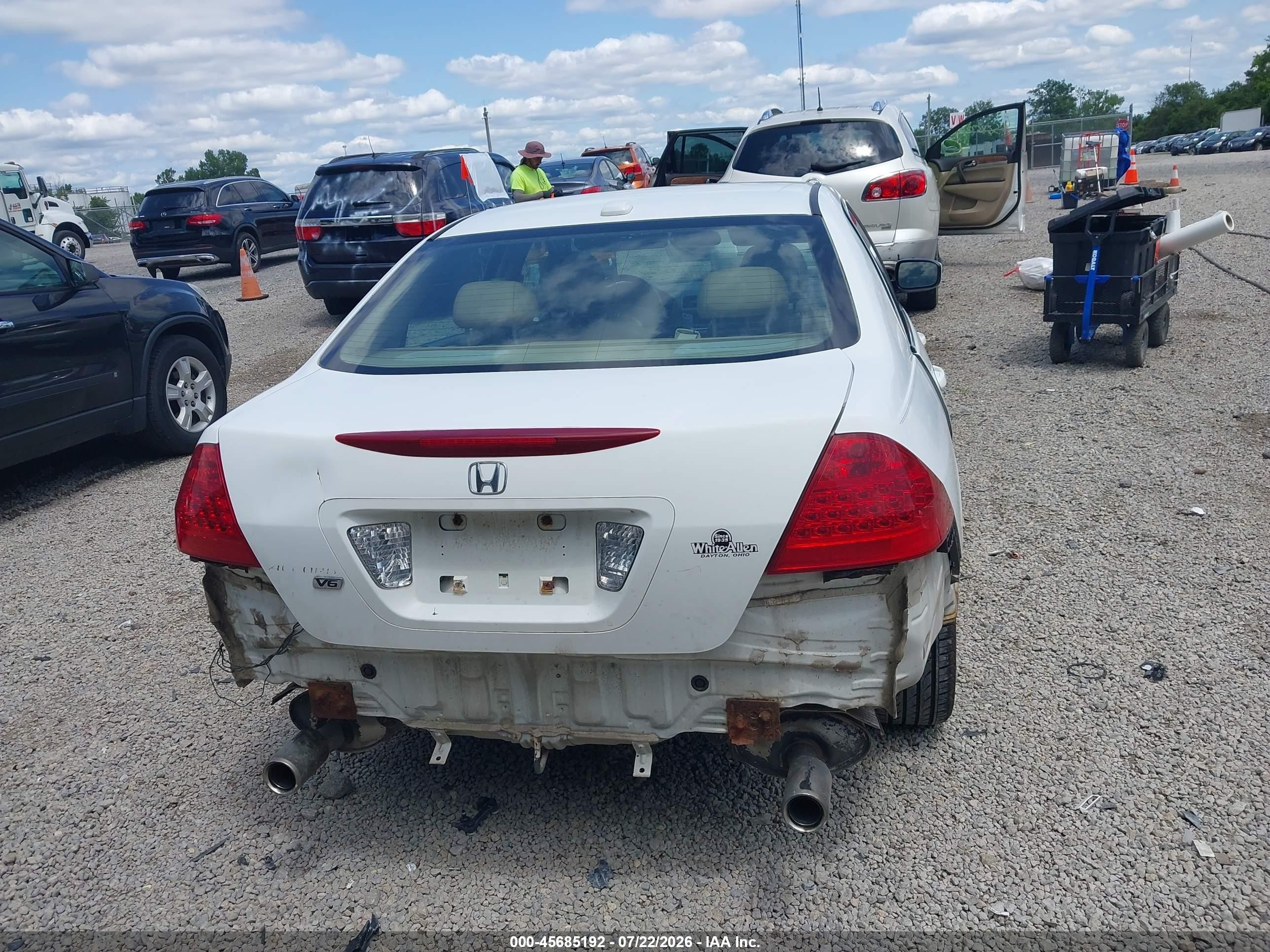 2006 Honda Accord 3.0 Ex White vin: 1HGCM66596A029573