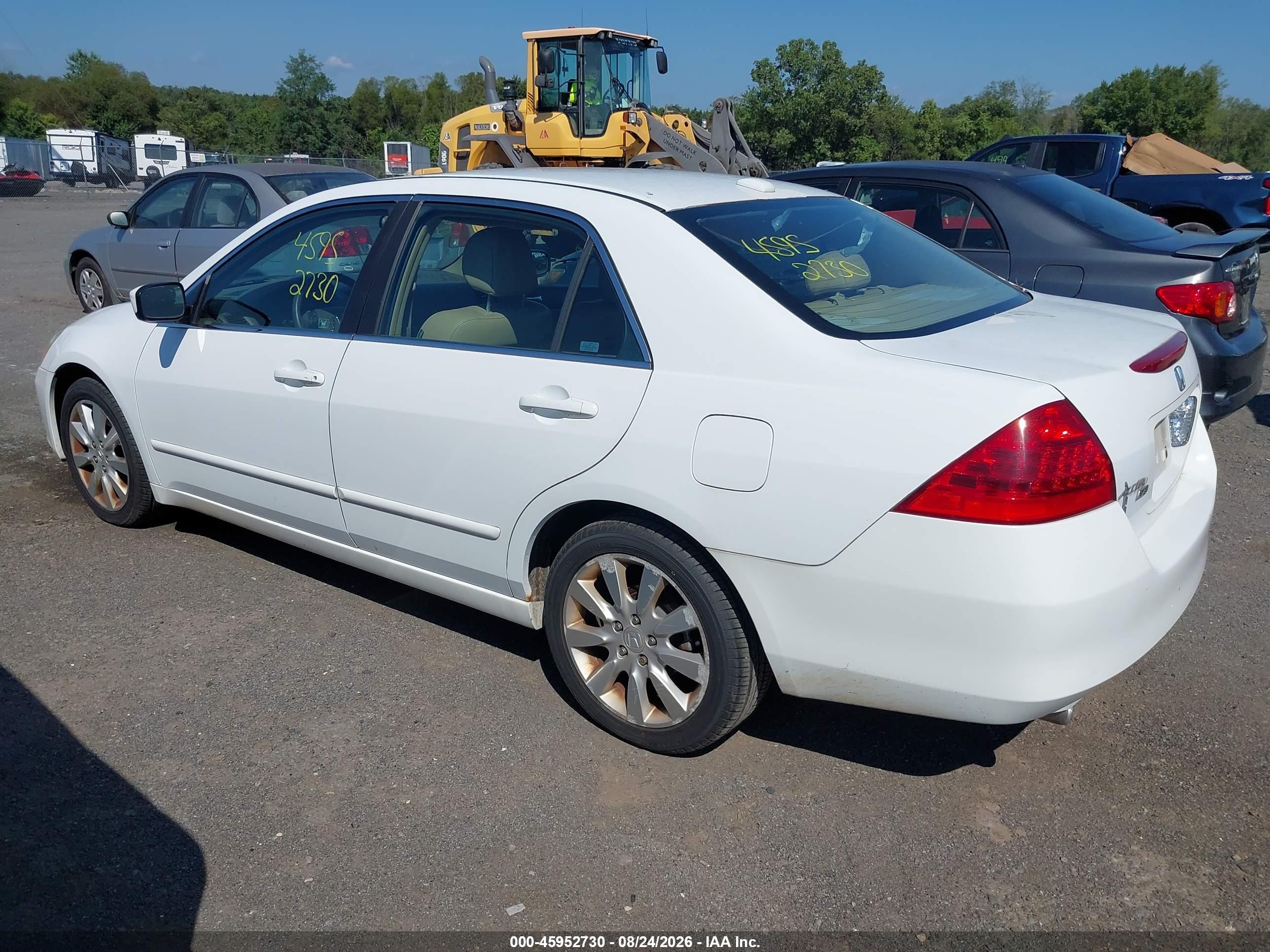 2006 Honda Accord 3.0 Ex White vin: 1HGCM66596A047345
