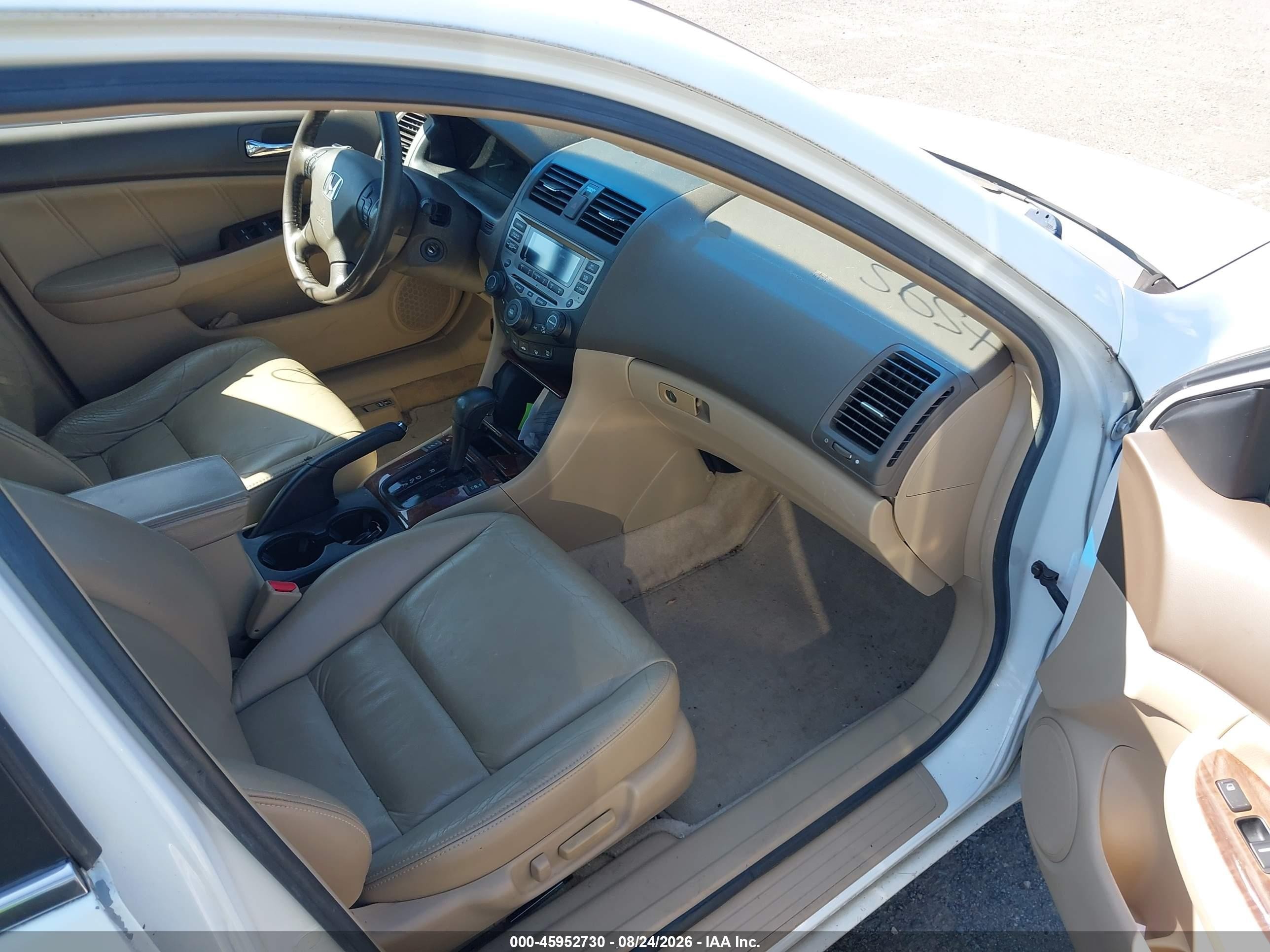 2006 Honda Accord 3.0 Ex White vin: 1HGCM66596A047345