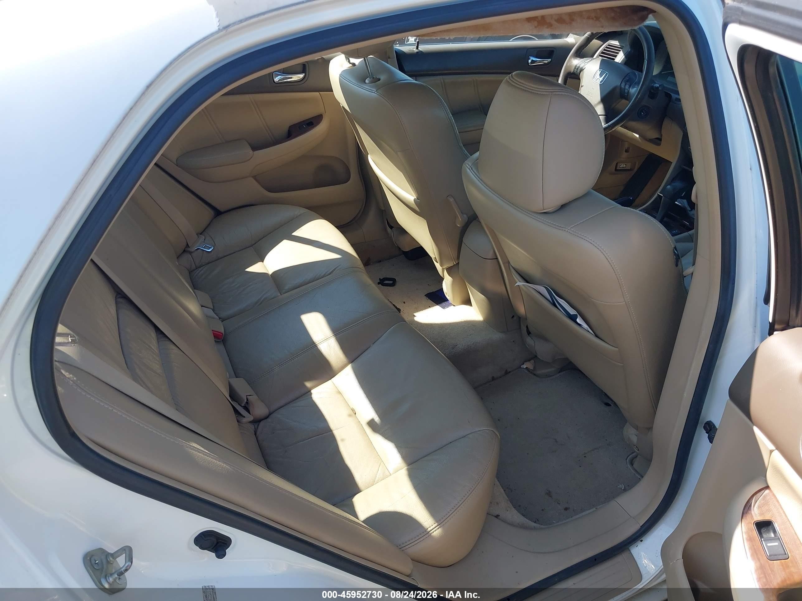 2006 Honda Accord 3.0 Ex White vin: 1HGCM66596A047345