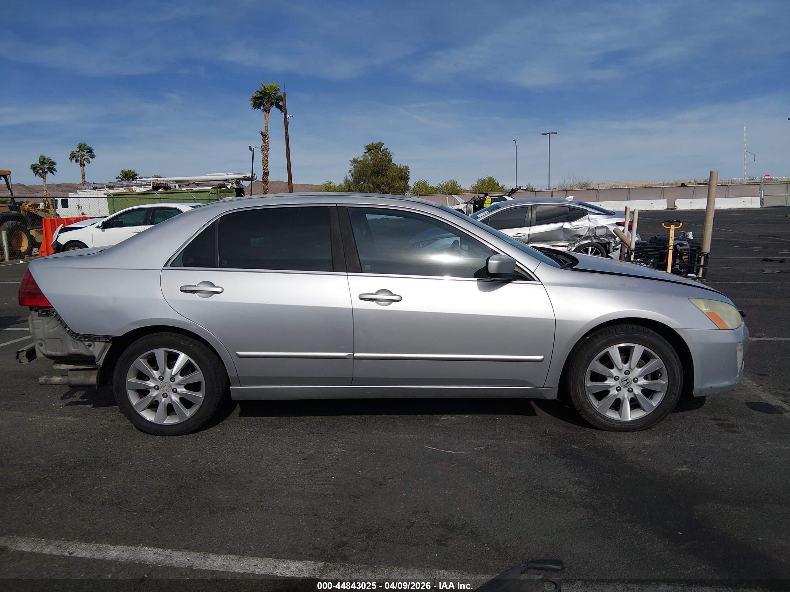 2007 Honda Accord 3.0 Ex Серебряный vin: 1HGCM66597A051882