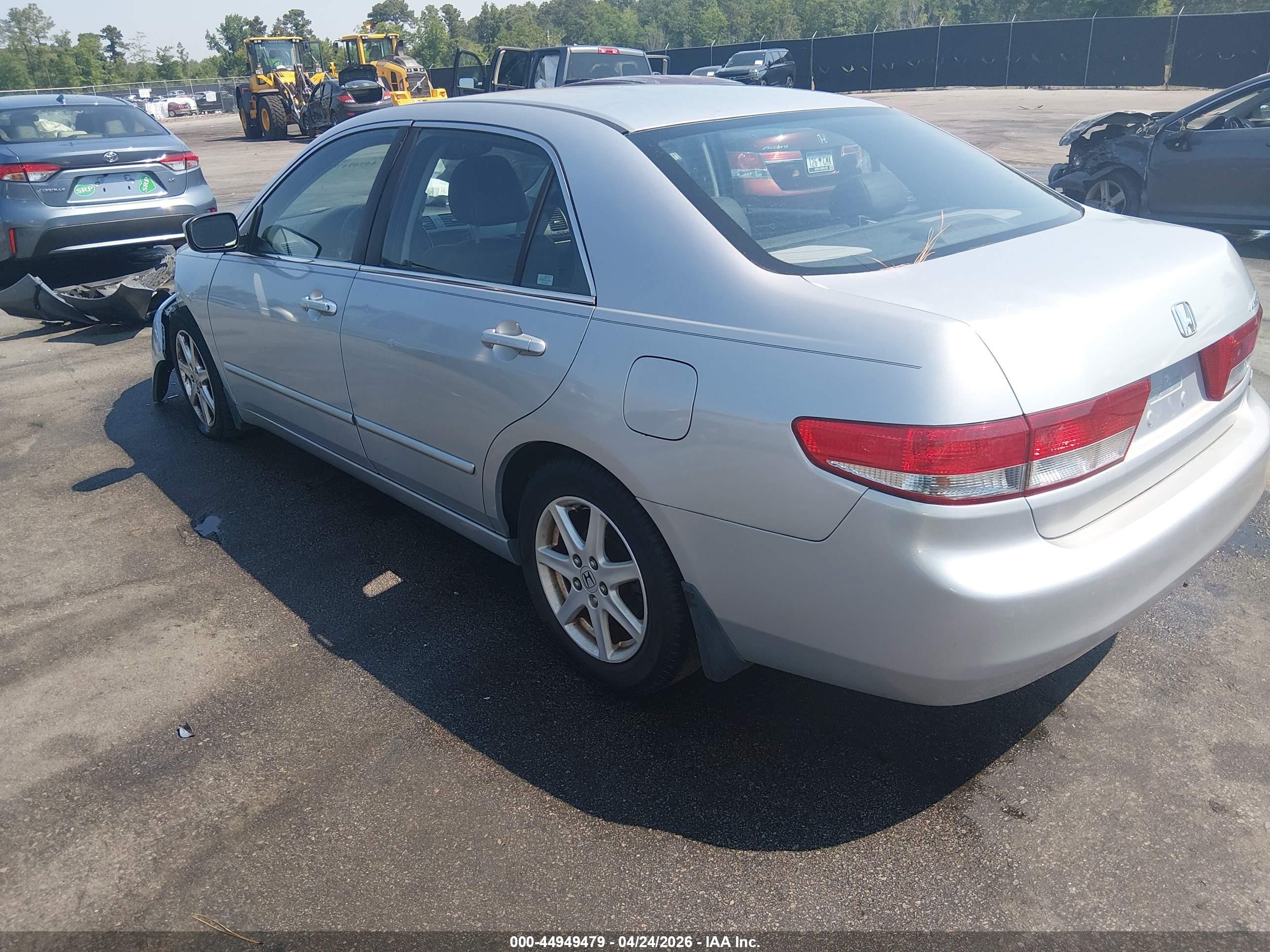 2003 Honda Accord 3.0 Ex Серебряный vin: 1HGCM665X3A096534