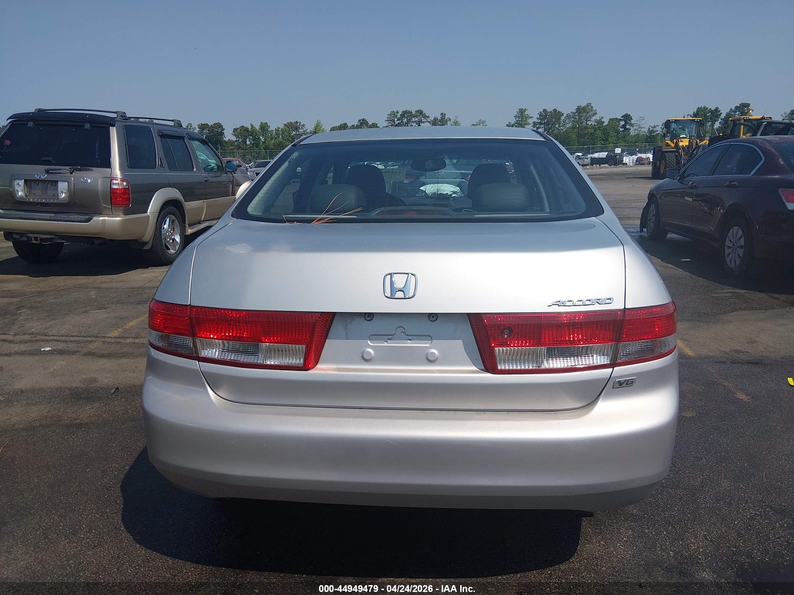 2003 Honda Accord 3.0 Ex Серебряный vin: 1HGCM665X3A096534