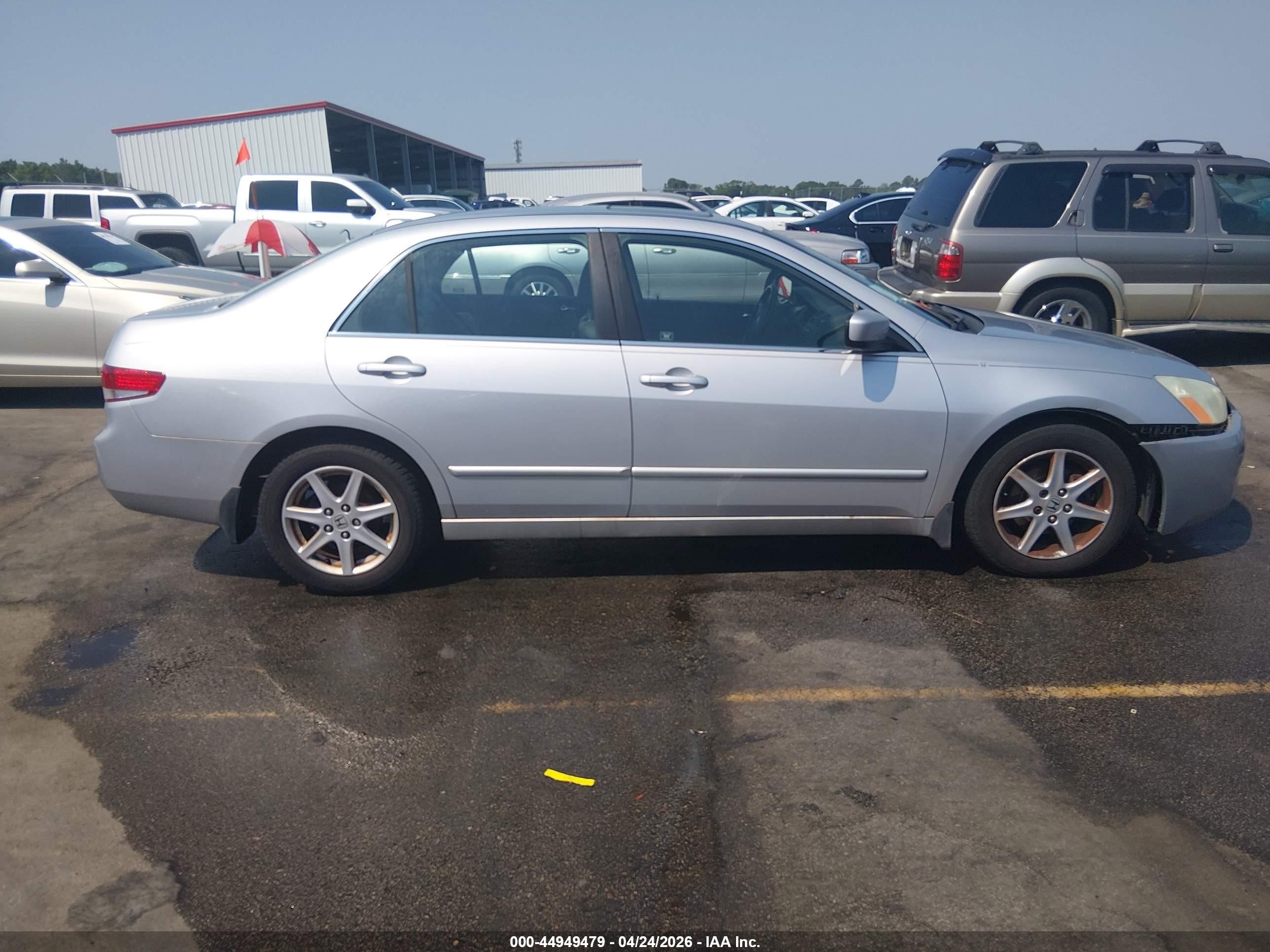 2003 Honda Accord 3.0 Ex Серебряный vin: 1HGCM665X3A096534