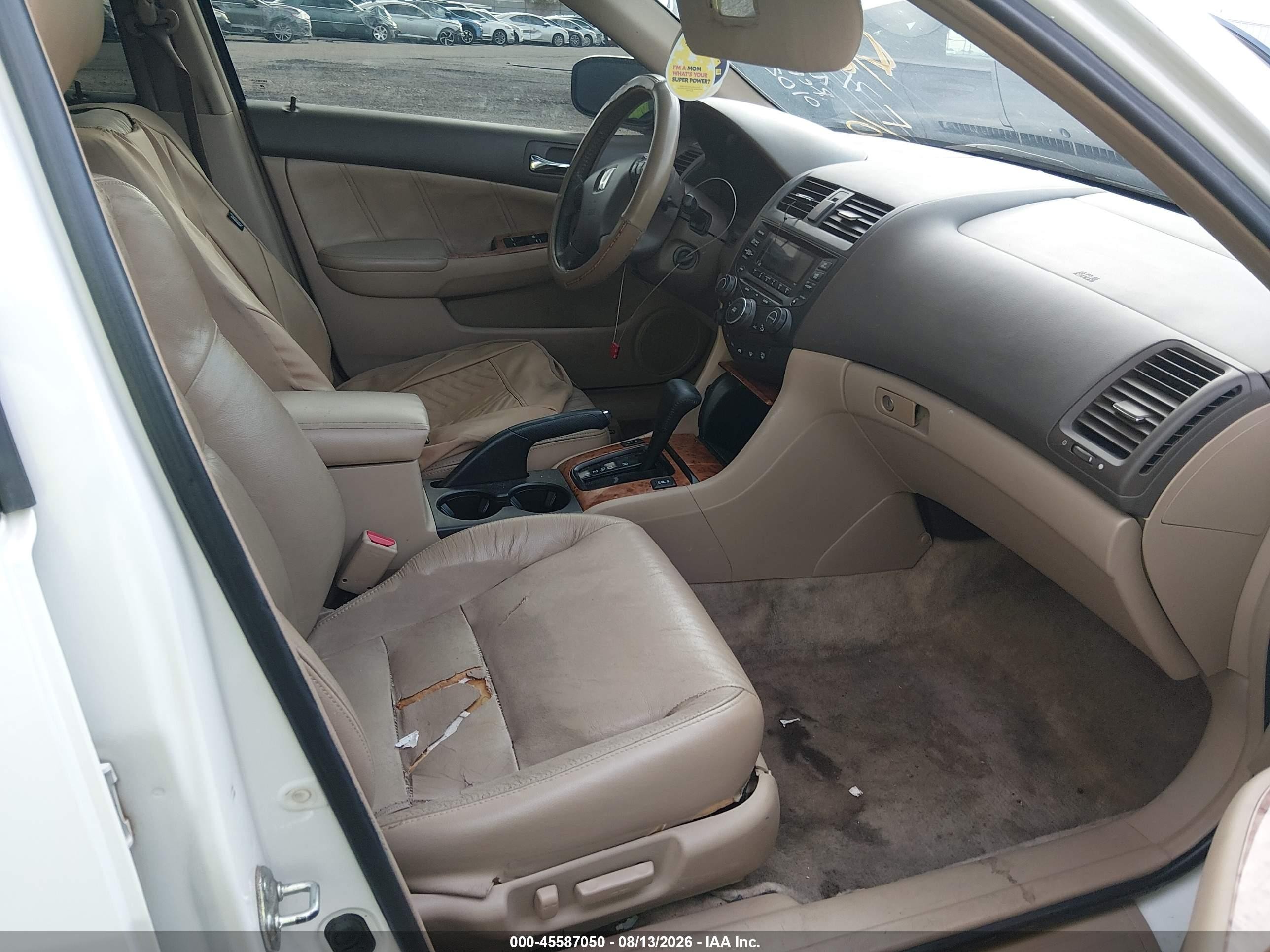 2004 Honda Accord 3.0 Ex Белый vin: 1HGCM665X4A010284