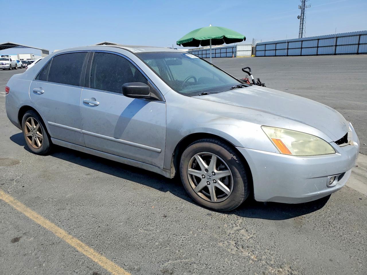 2004 Honda Accord Ex Silver vin: 1HGCM665X4A041373