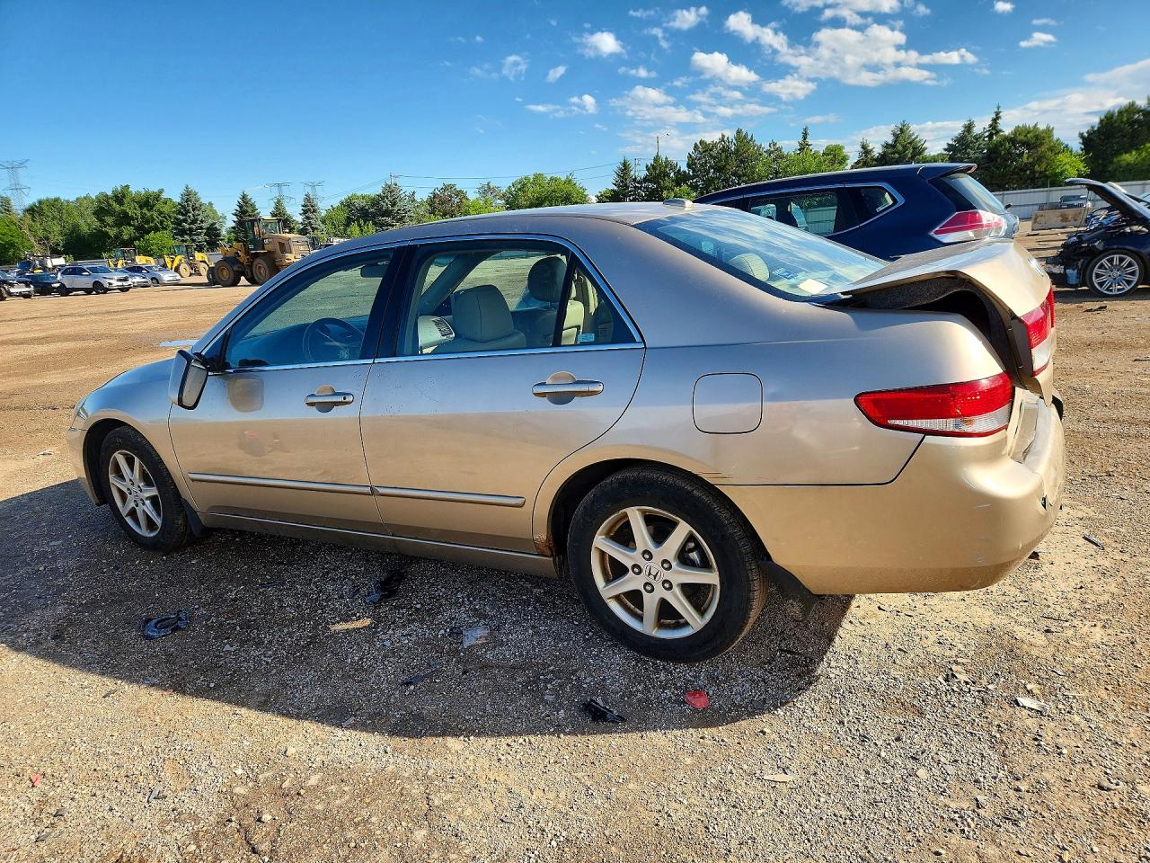 2004 Honda Accord Ex Cream vin: 1HGCM665X4A076088