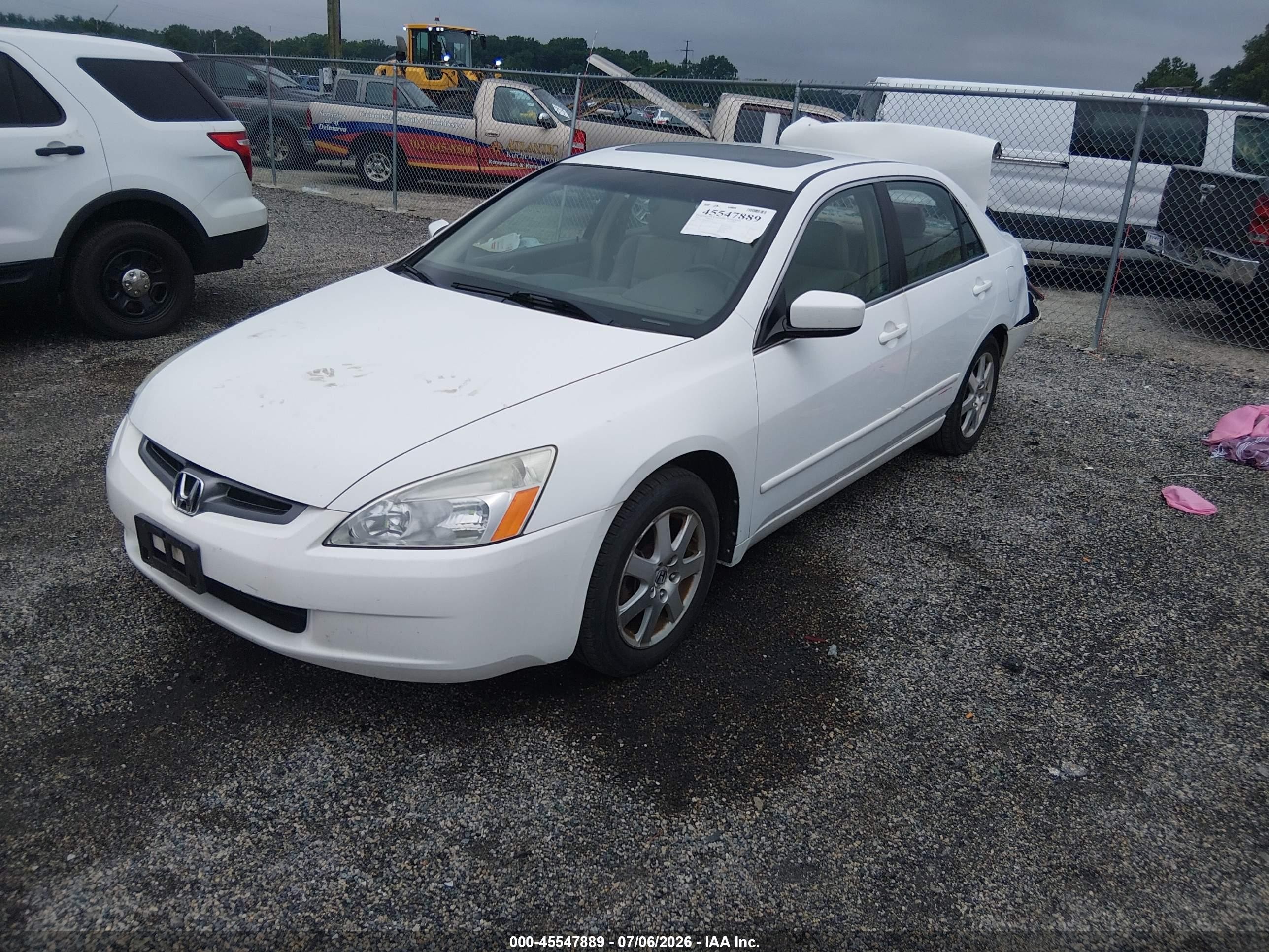 2005 Honda Accord 3.0 Ex White vin: 1HGCM665X5A047532