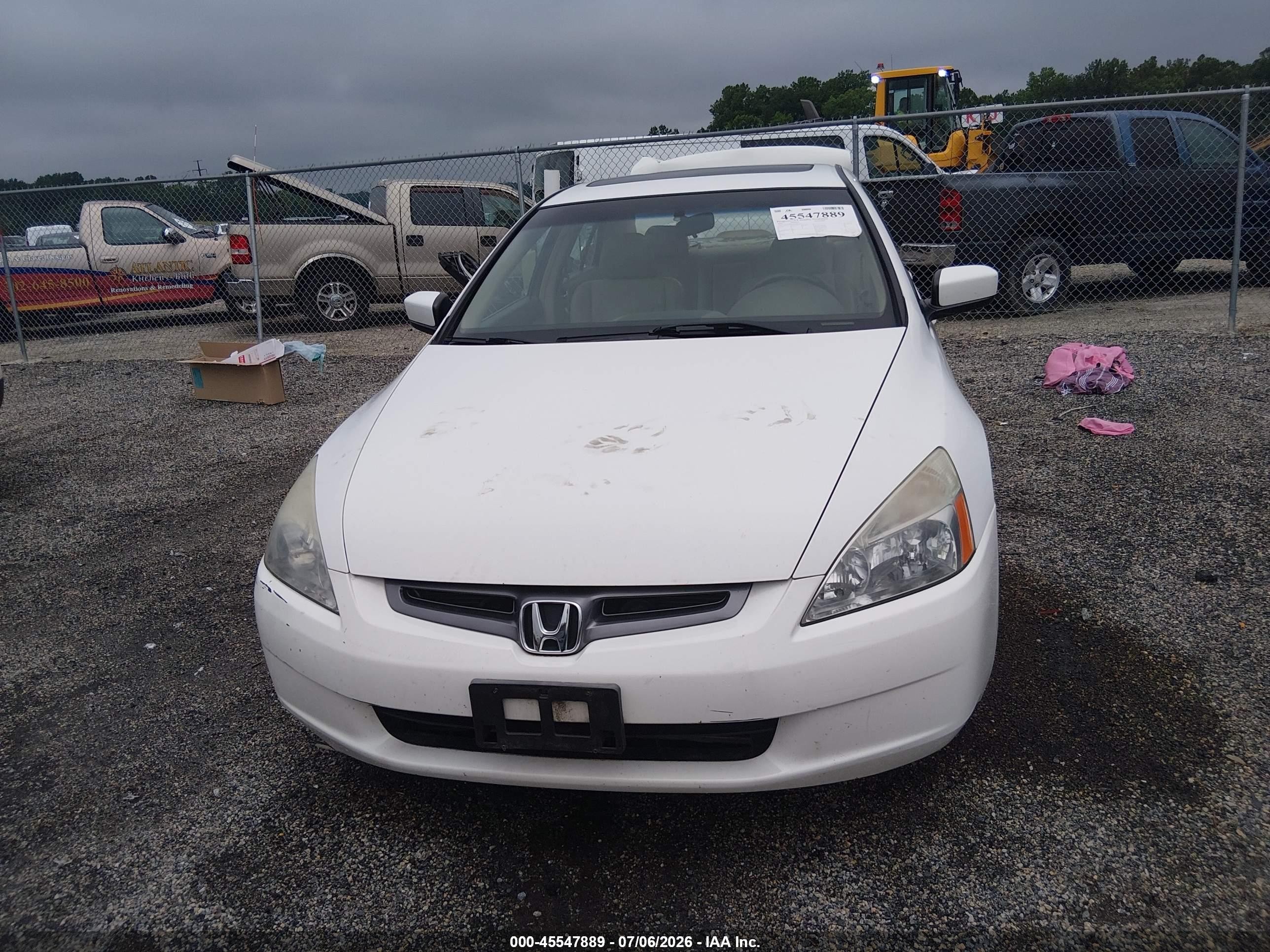 2005 Honda Accord 3.0 Ex White vin: 1HGCM665X5A047532