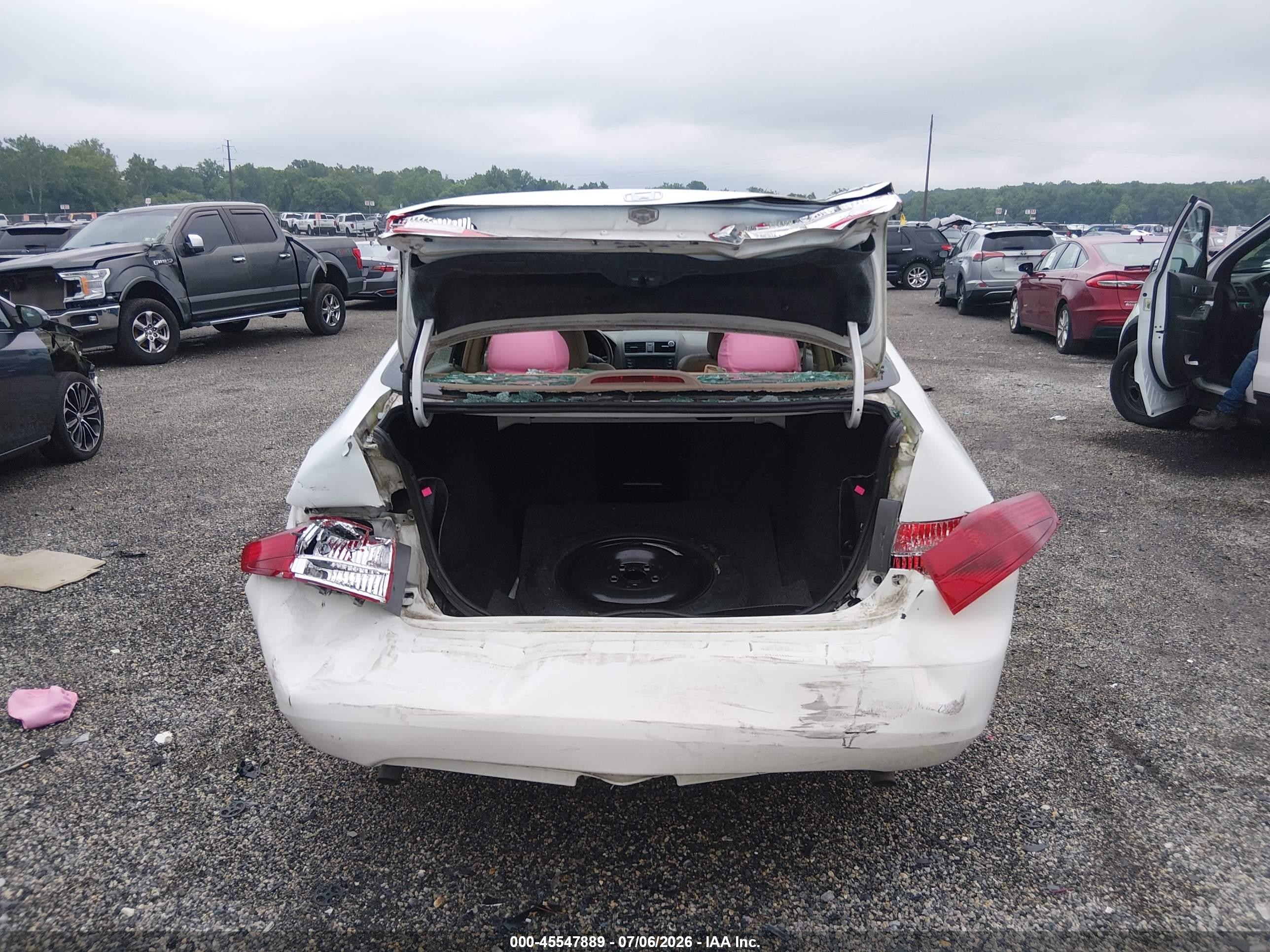 2005 Honda Accord 3.0 Ex White vin: 1HGCM665X5A047532