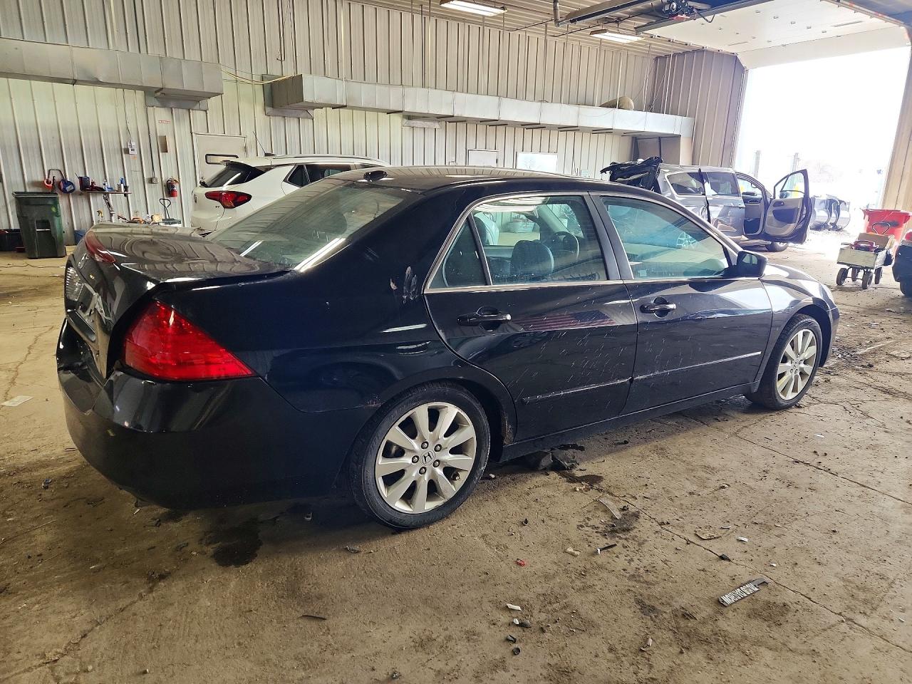 2007 Honda Accord Ex Black vin: 1HGCM665X7A045895