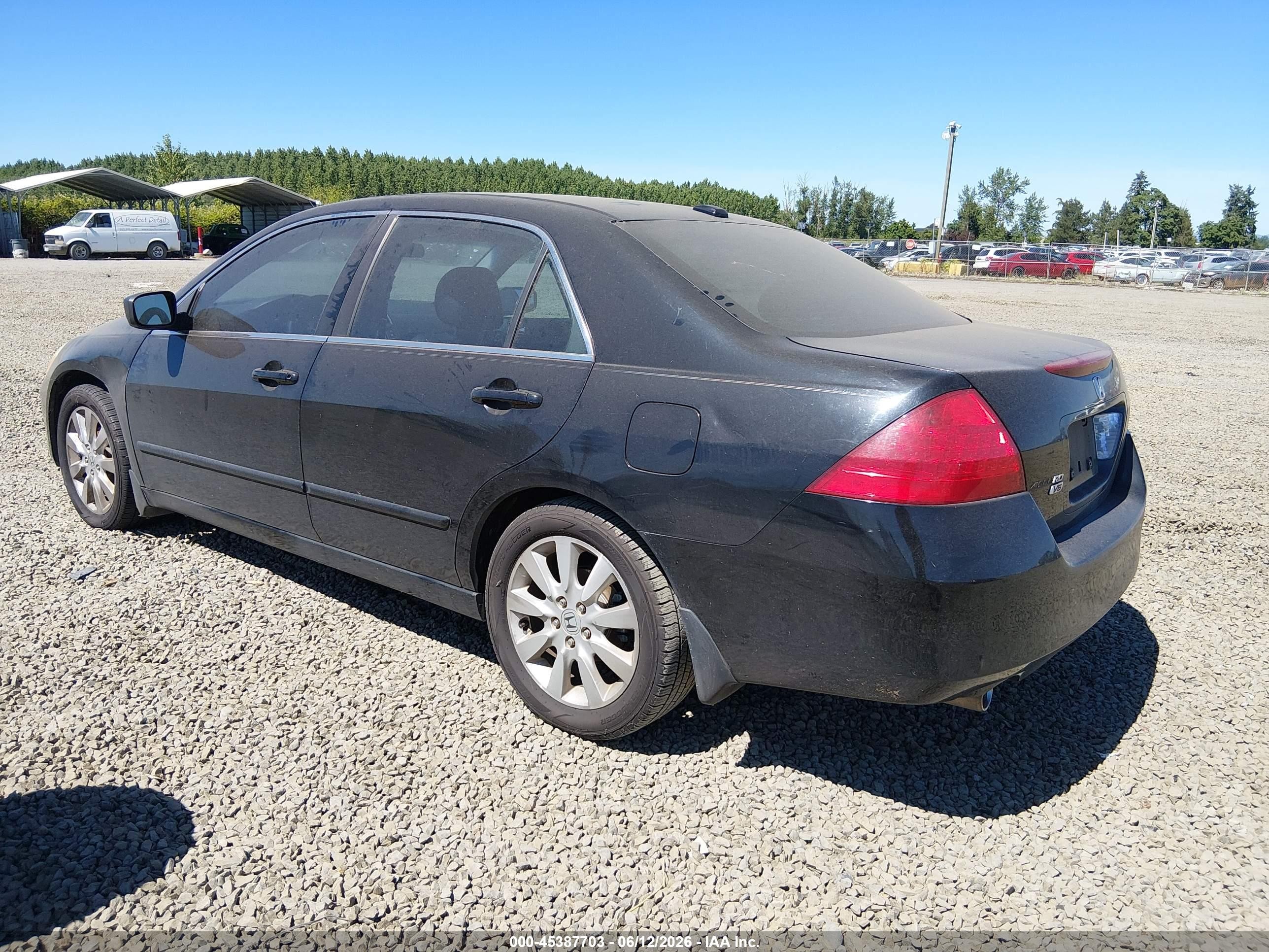 2007 Honda Accord 3.0 Ex Black vin: 1HGCM665X7A068755