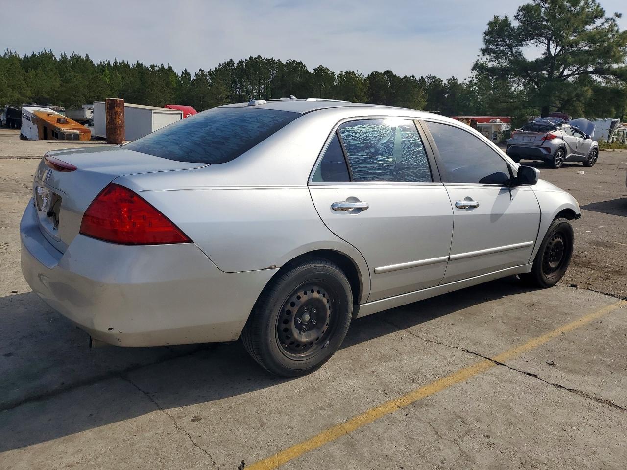 2007 Honda Accord Ex Silver vin: 1HGCM665X7A086446