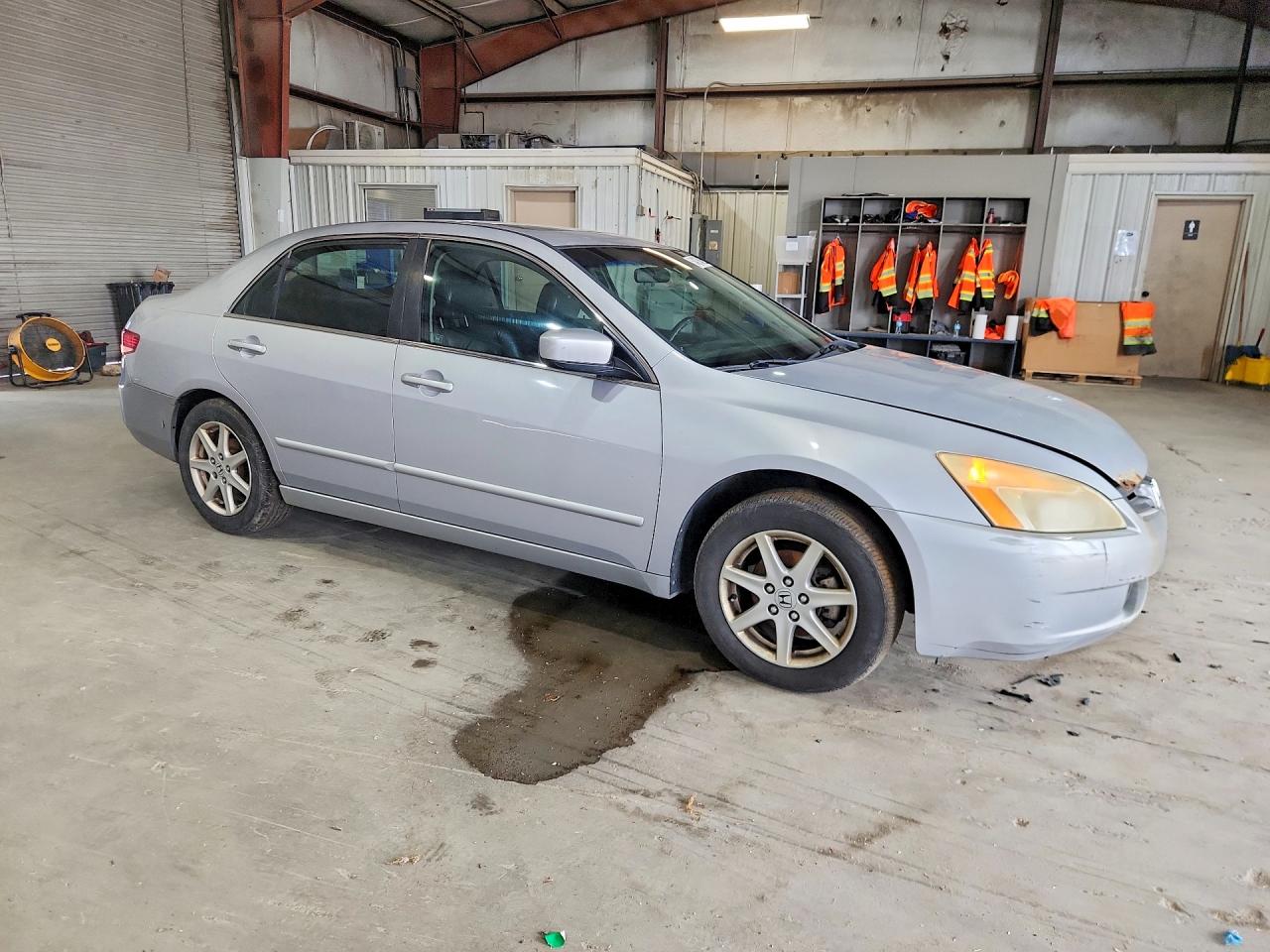 2004 Honda Accord Ex Silver vin: 1HGCM66804A088941