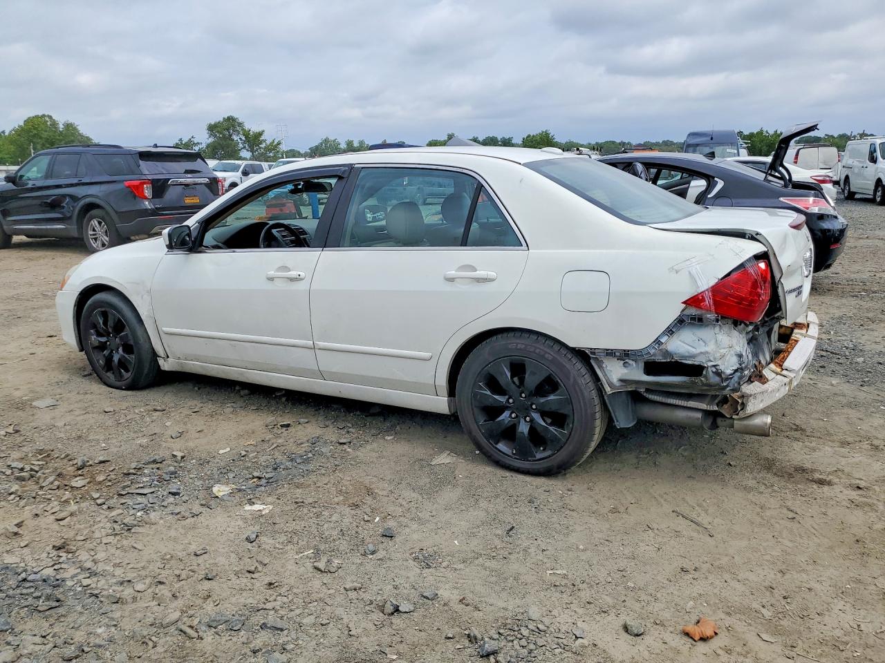 2007 Honda Accord Ex White vin: 1HGCM66807A054275