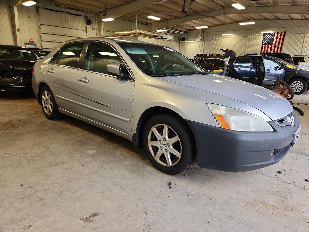 2004 Honda Accord Ex Серебряный vin: 1HGCM66814A069394