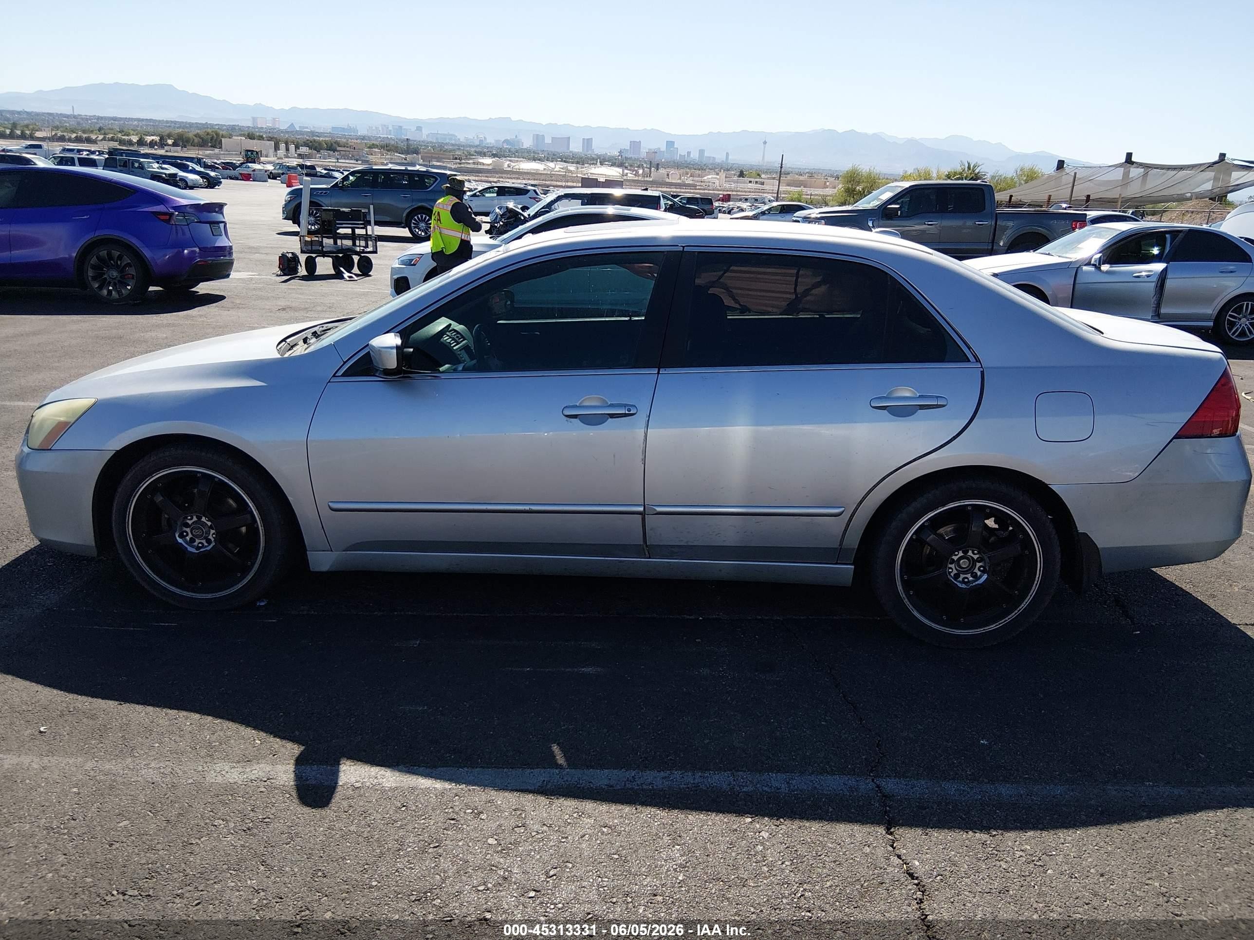 2006 Honda Accord 3.0 Ex Silver vin: 1HGCM66816A008288