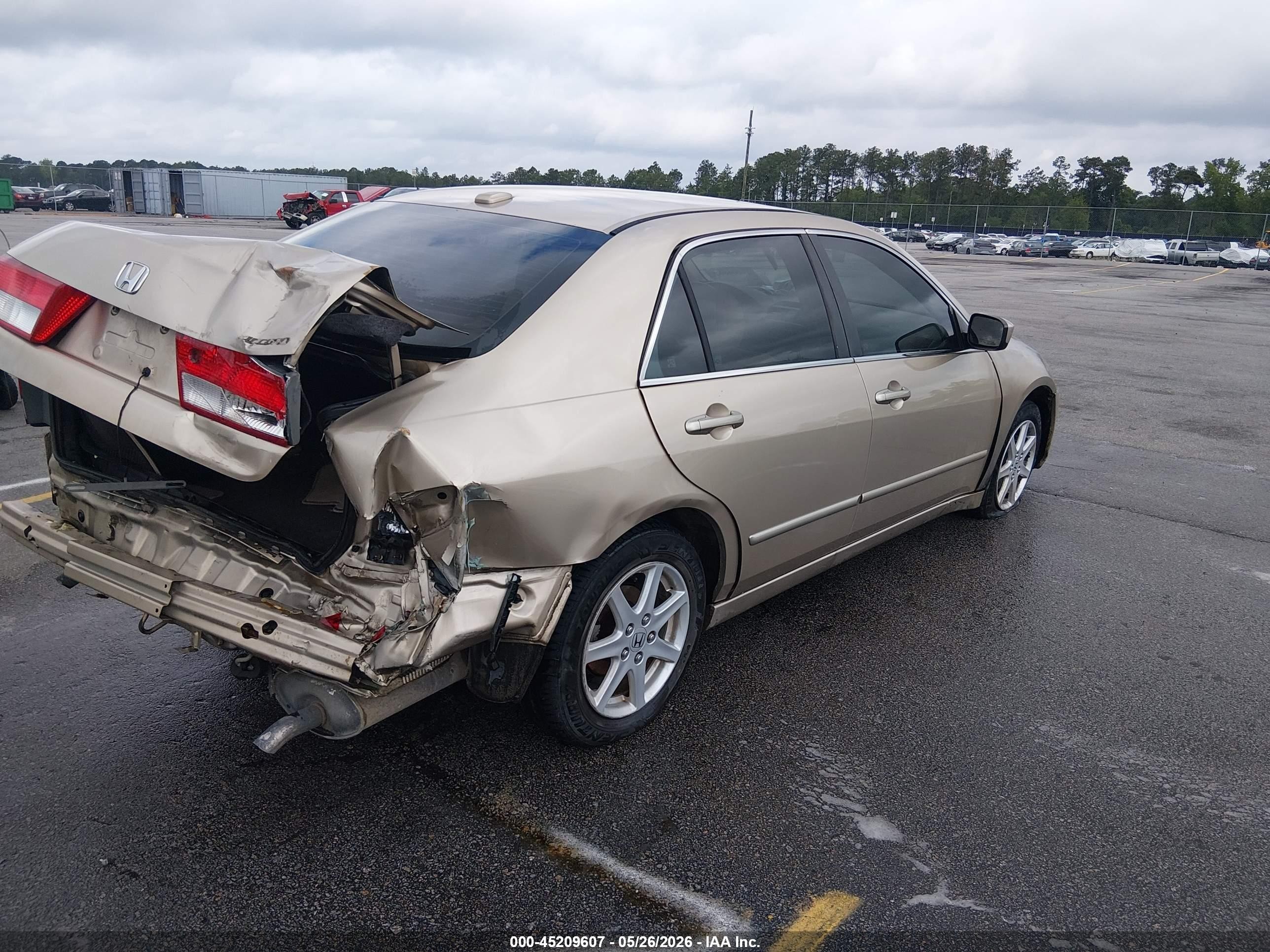 2004 Honda Accord 3.0 Ex Gold vin: 1HGCM66824A066214
