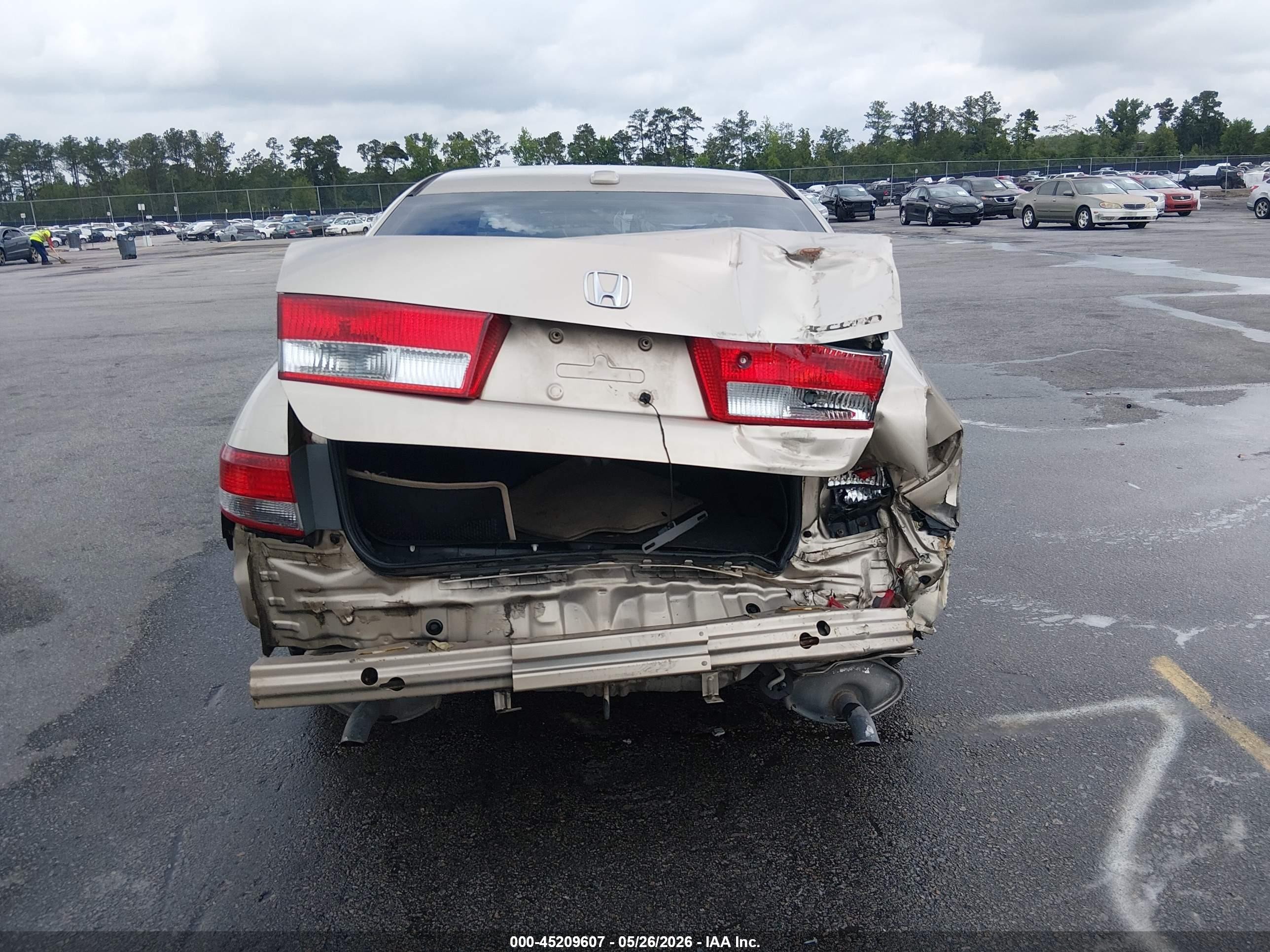2004 Honda Accord 3.0 Ex Gold vin: 1HGCM66824A066214