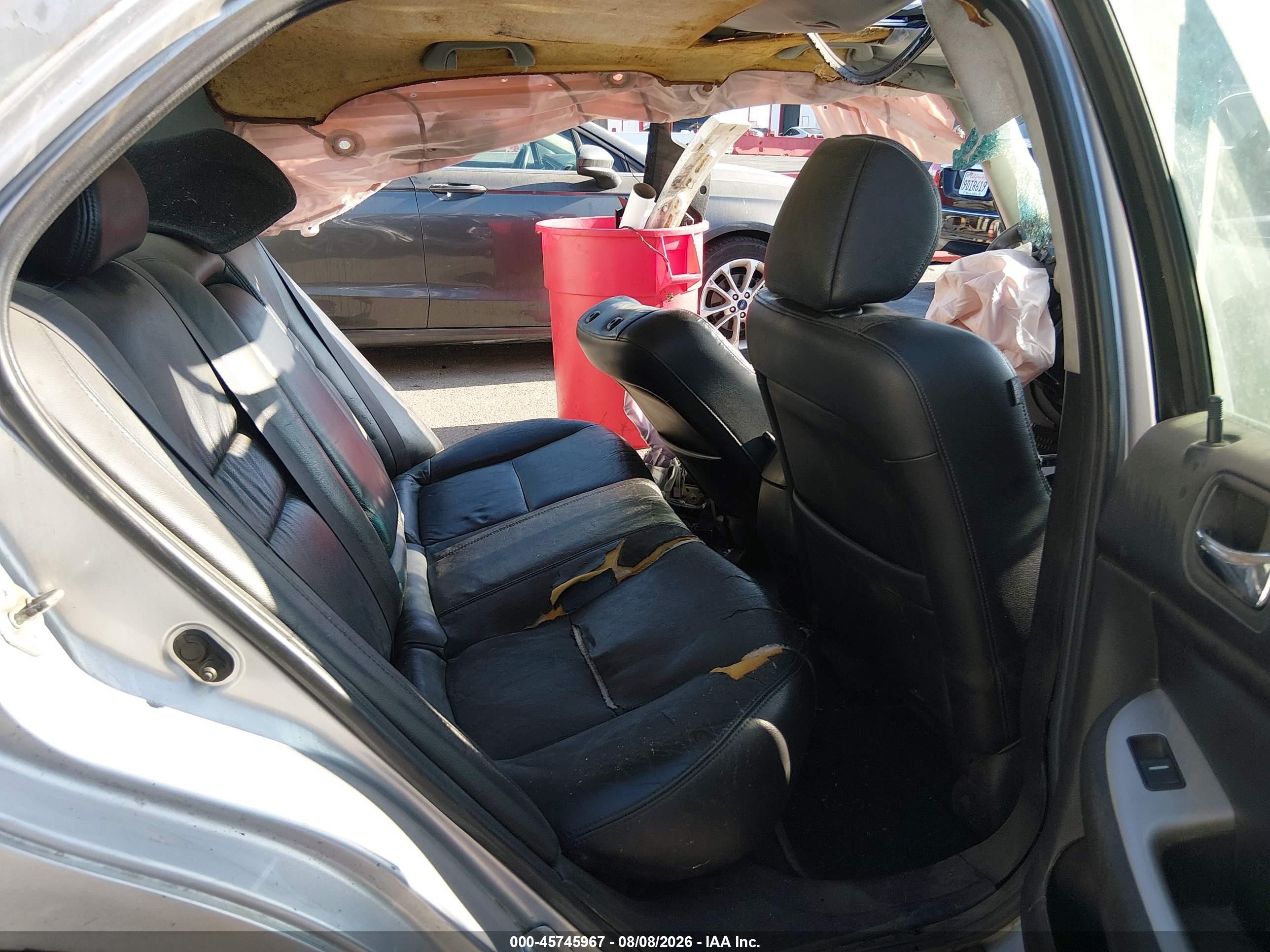 2004 Honda Accord 3.0 Ex Silver vin: 1HGCM66824A069436