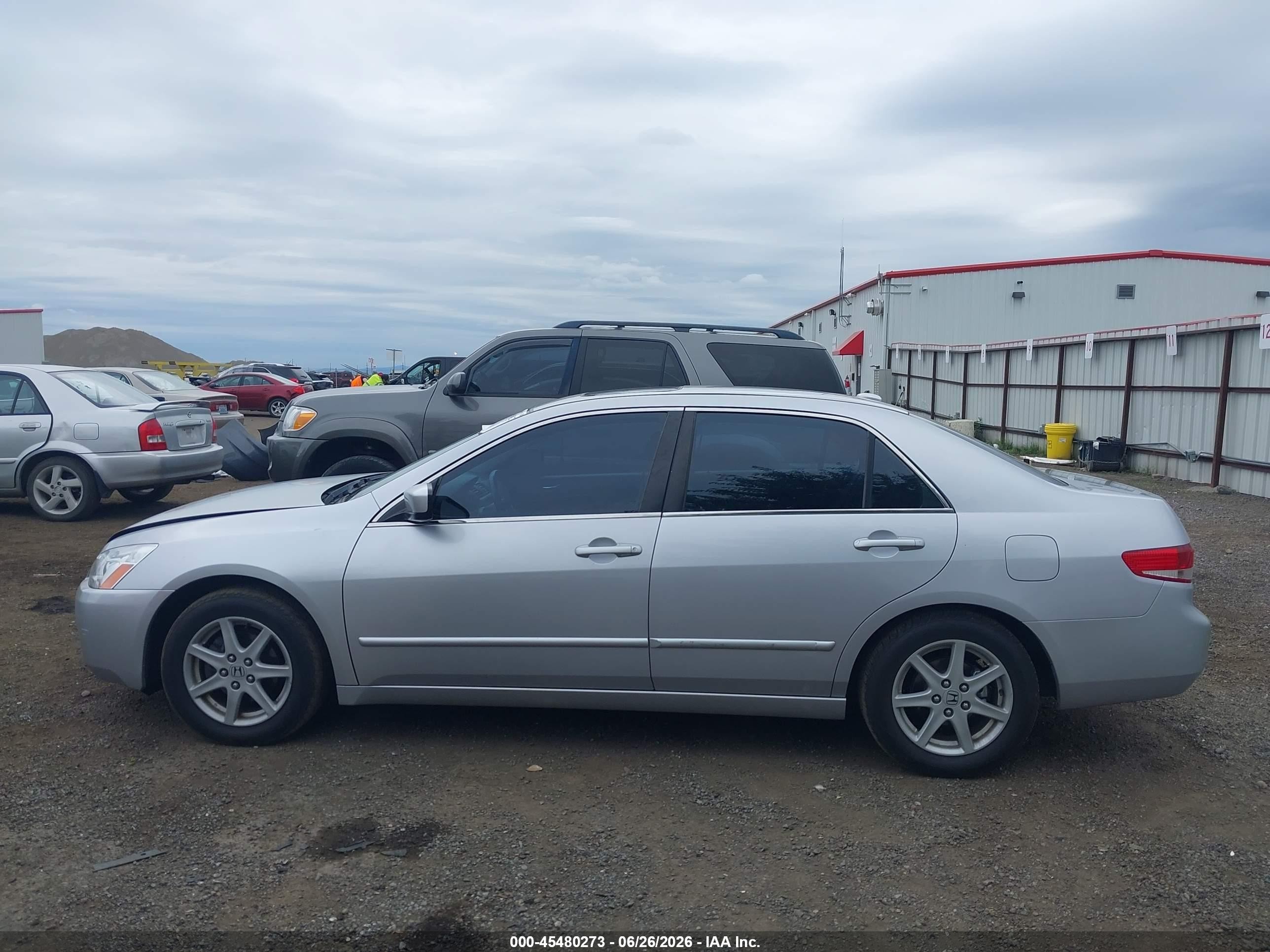 2004 Honda Accord 3.0 Ex Silver vin: 1HGCM66824A085099
