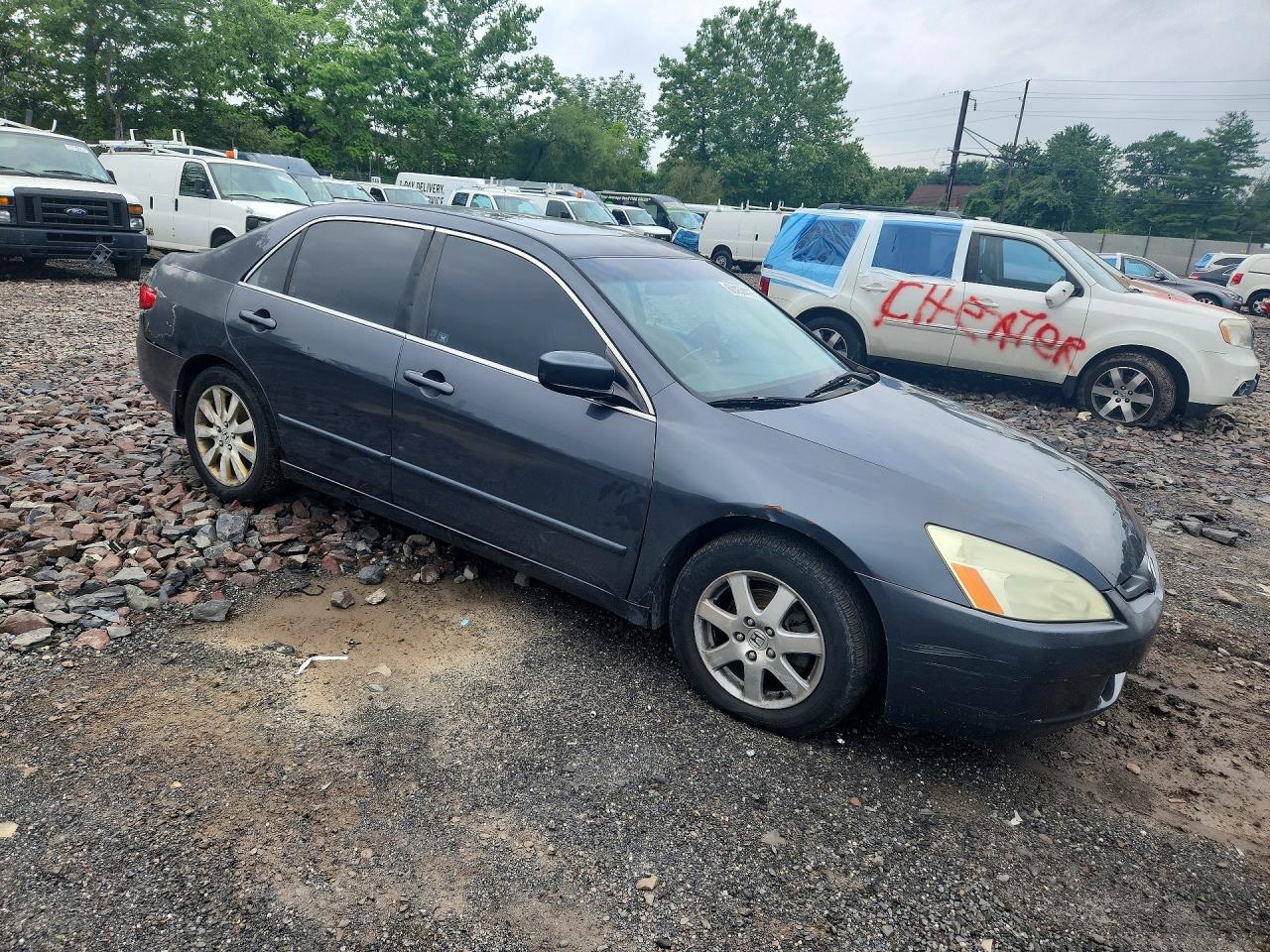 2005 Honda Accord Gray vin: 1HGCM66825A001039