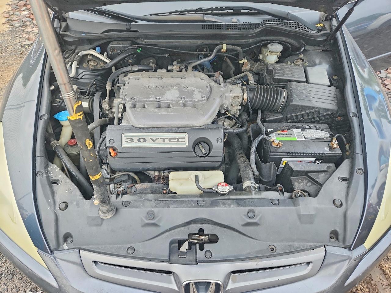 2005 Honda Accord Gray vin: 1HGCM66825A001039