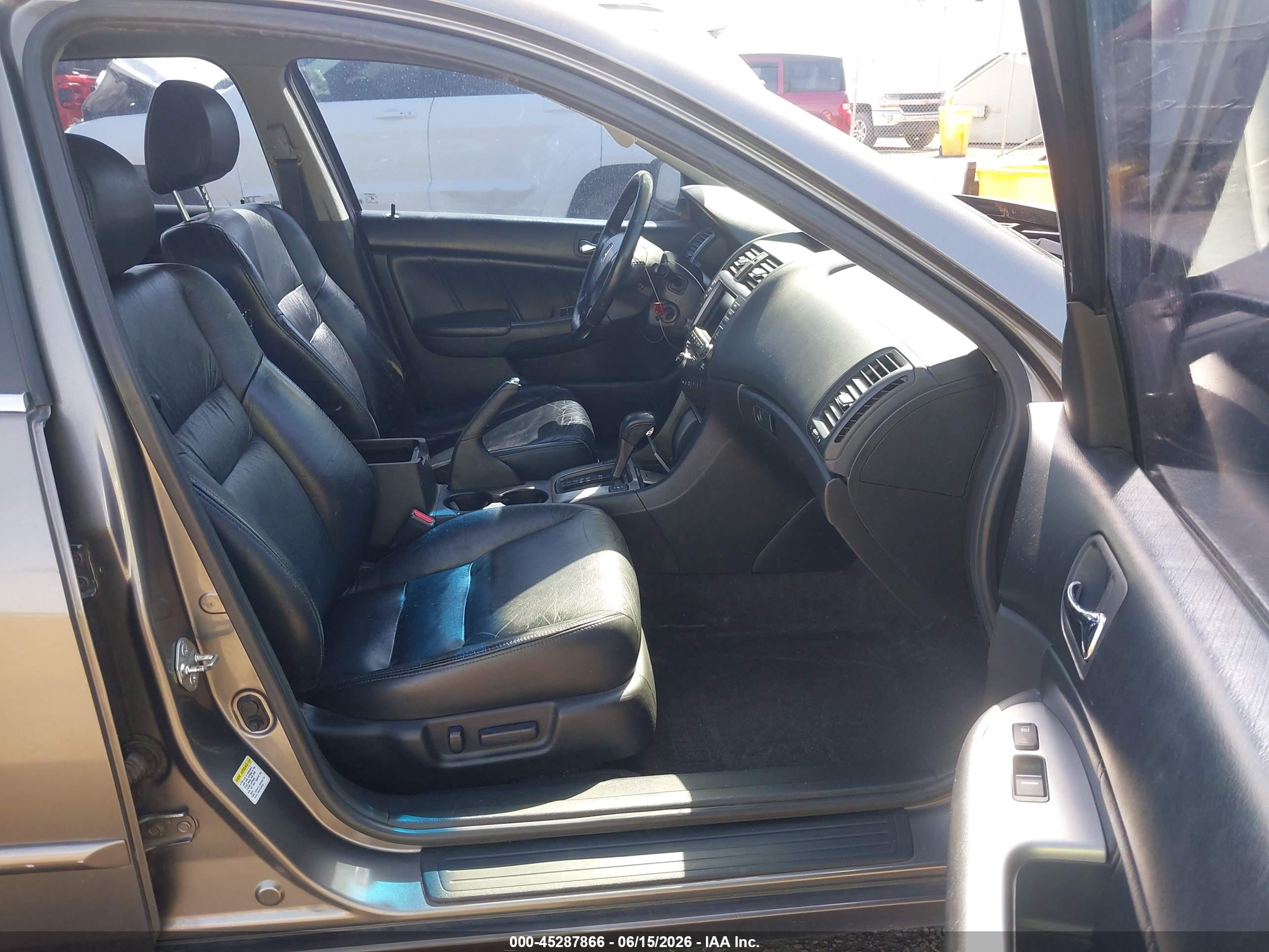 2006 Honda Accord 3.0 Ex Gray vin: 1HGCM66826A021910
